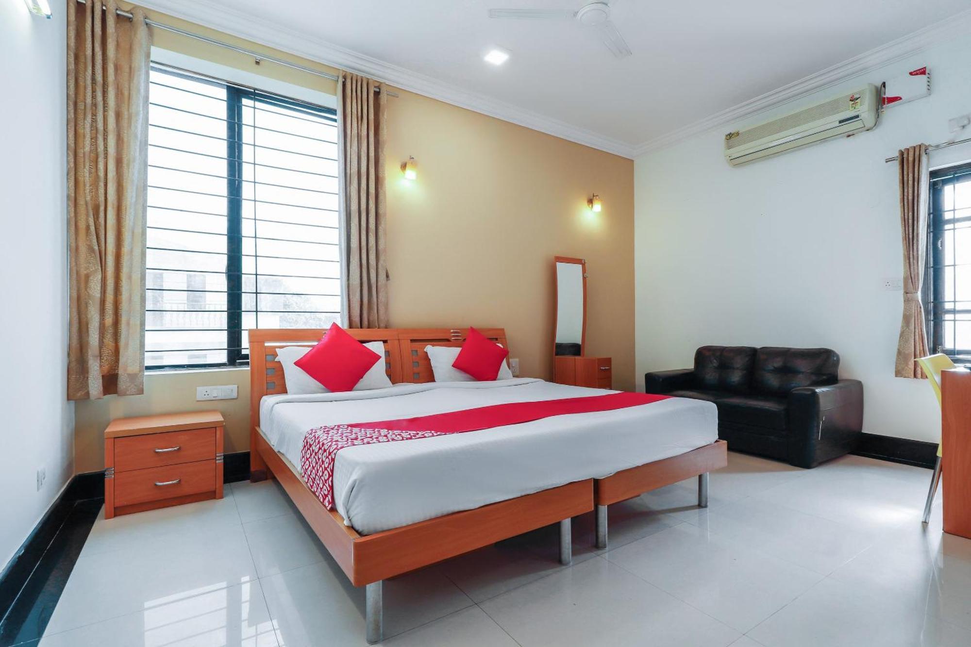 Hotel Collection O Emara Grand