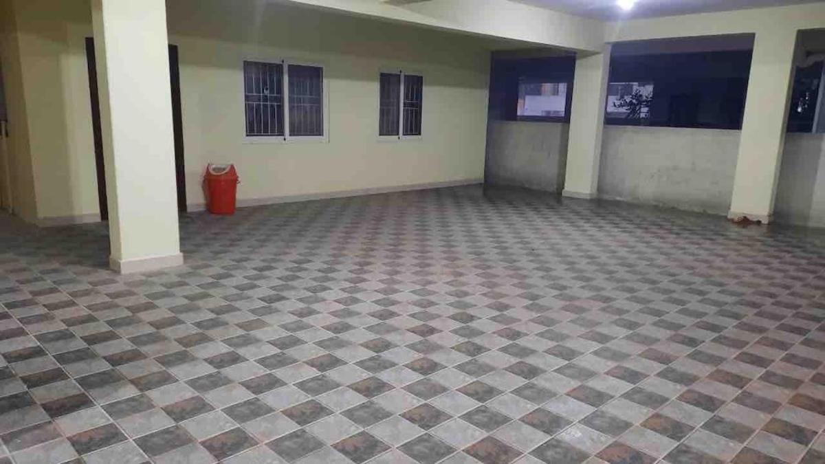 Ample 2bhk 2nd Floor Exclusively With Carpark