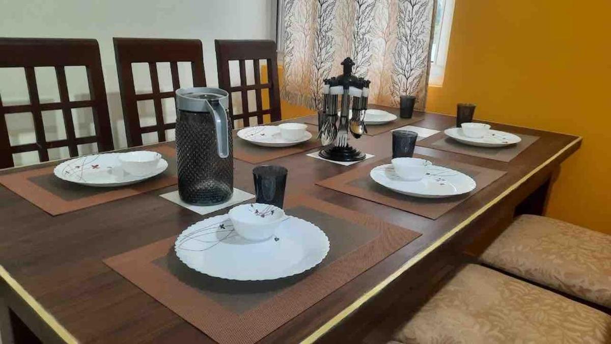 Ample 2bhk 2nd Floor Exclusively With Carpark Apartment *