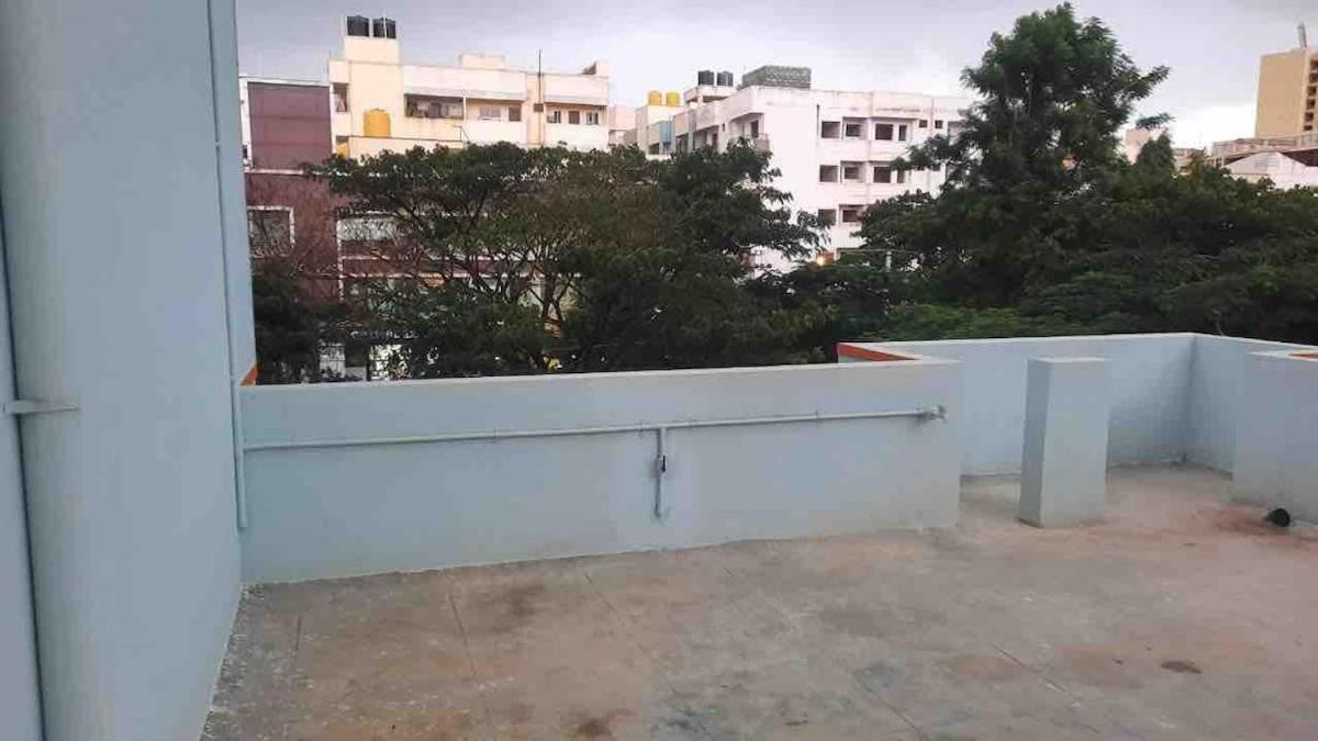 Ample 2bhk 2nd Floor Exclusively With Carpark Apartment
