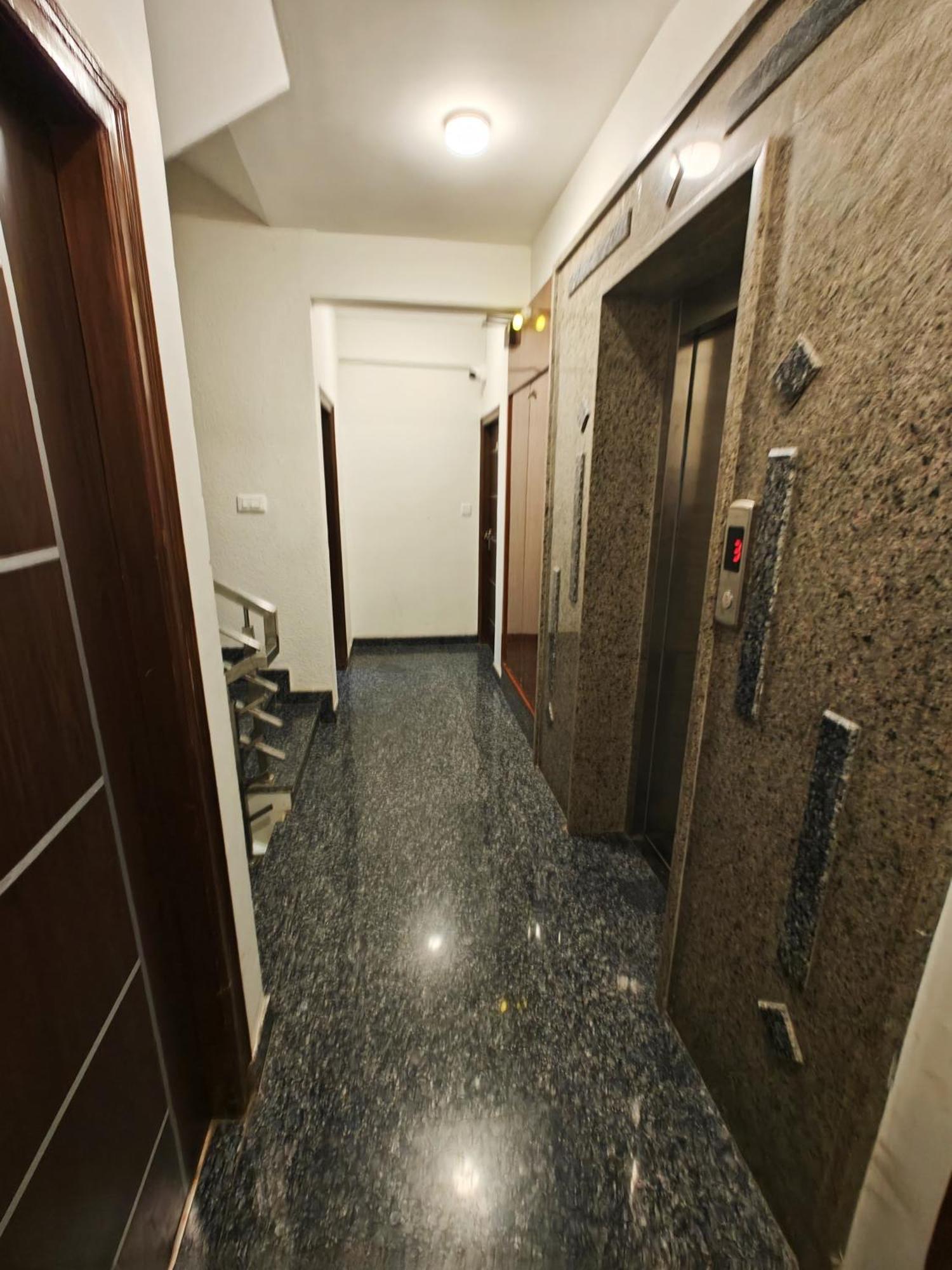 Keerthis Comfort - Bengaluru Airport Hotel Hotel