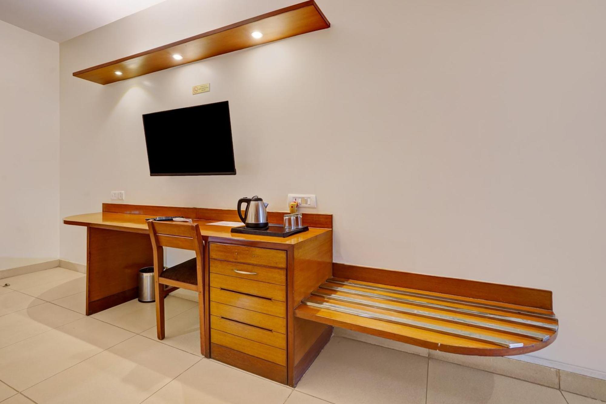 Hotel Astra & - Marathalli Bangalore