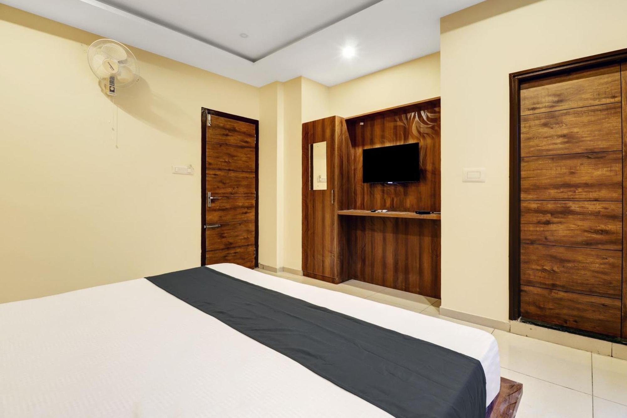 Dream Comforts & Boarding 4*