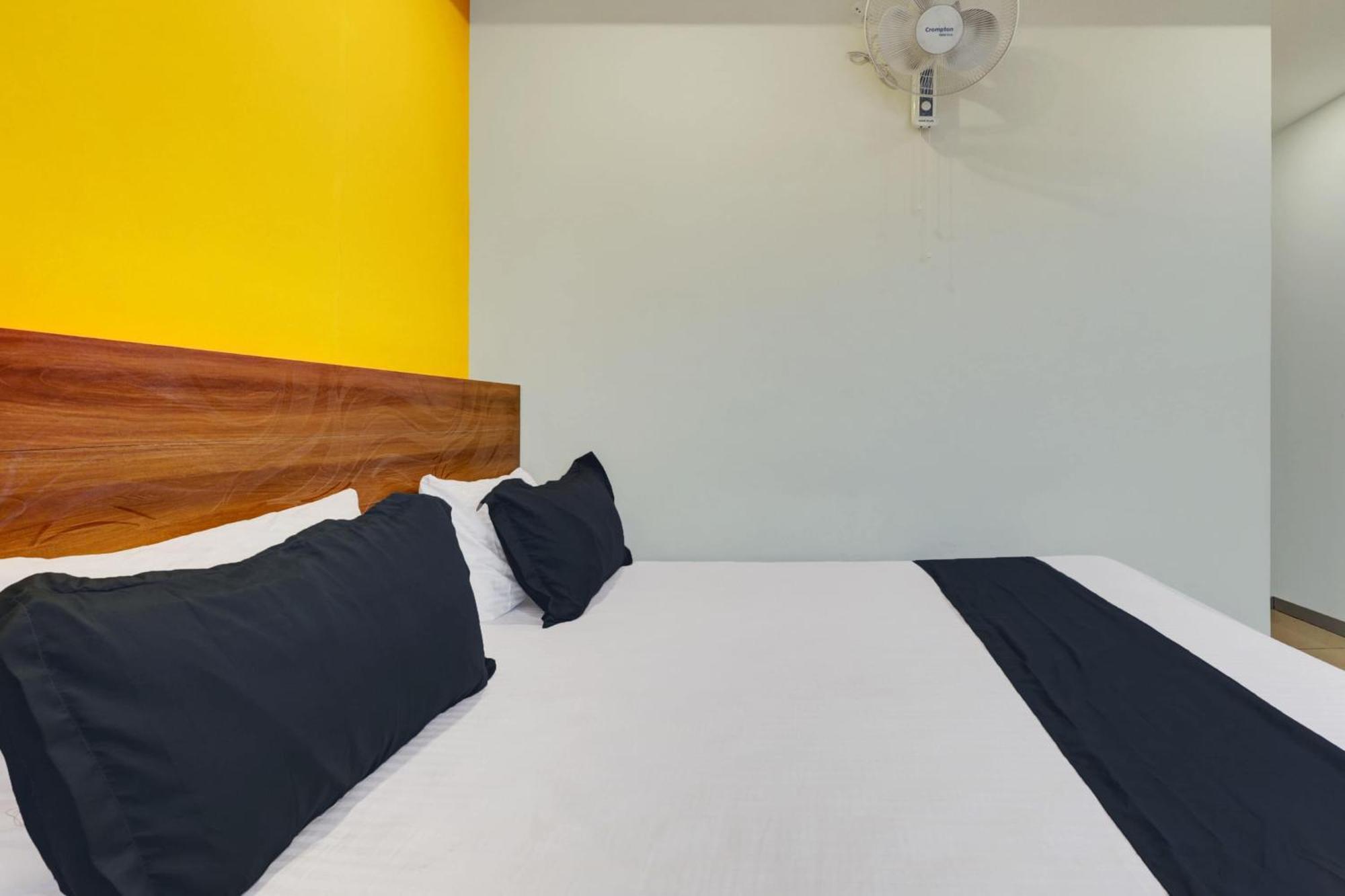 Hotel Dream Comforts & Boarding 4*