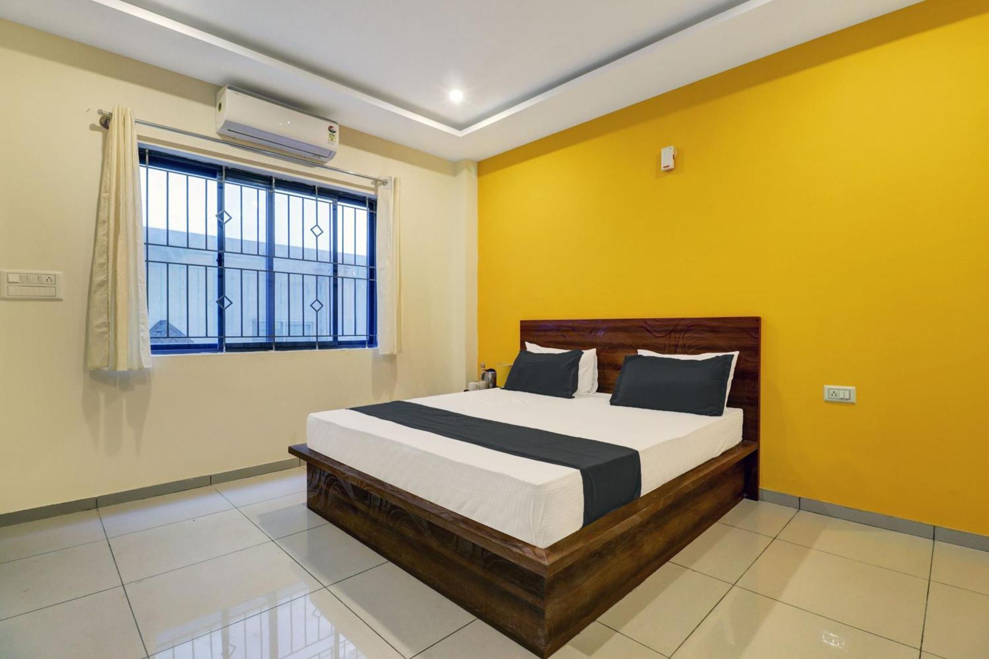 Hotel Dream Comforts & Boarding 4*