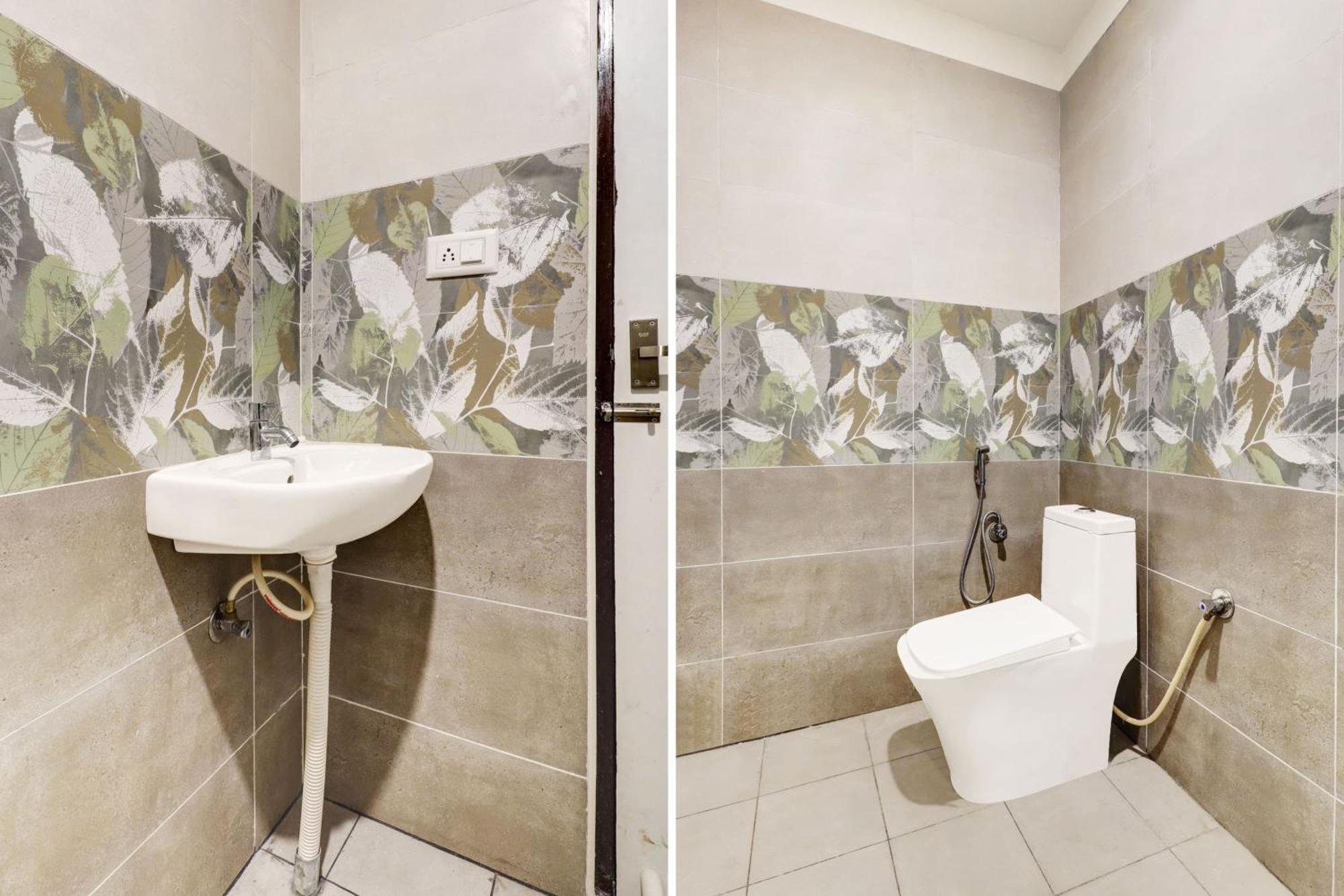 Dream Comforts & Boarding Hotel 4*