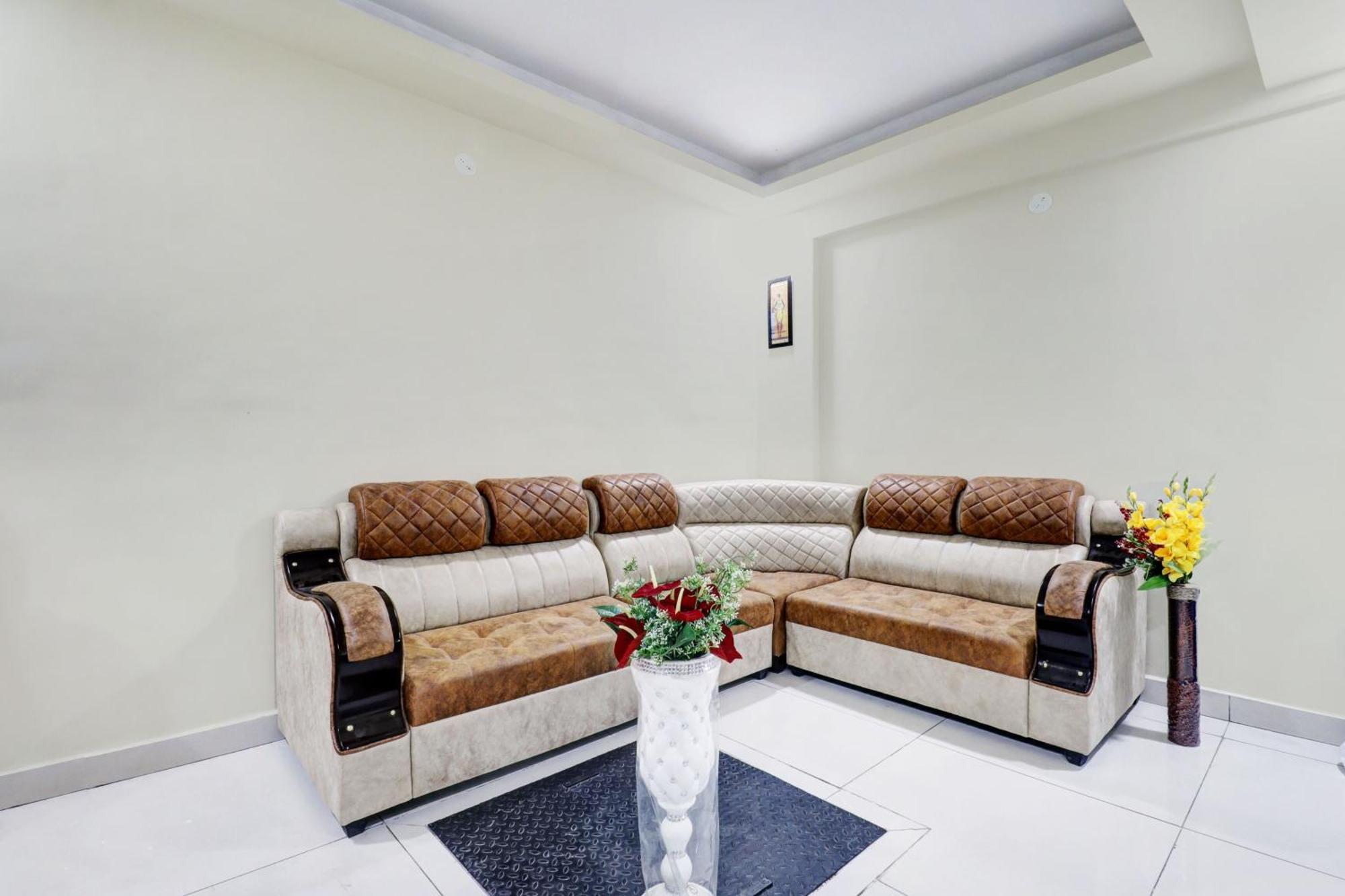 Super O Sri Harshitha Grand Near Zudio - Star Bazaar, Kundalhalli Gate Bangalore