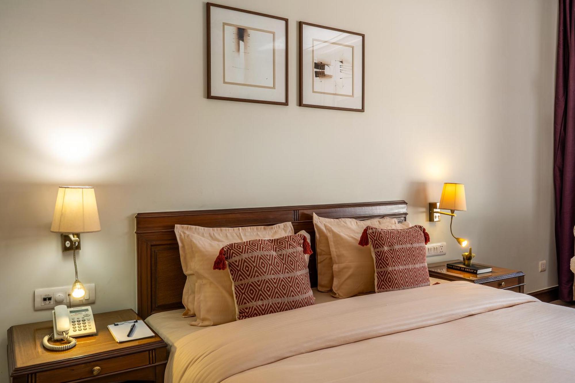 Guest house Sliceinn Gulmohar- Near Kempegowda International Airport, Bangalore