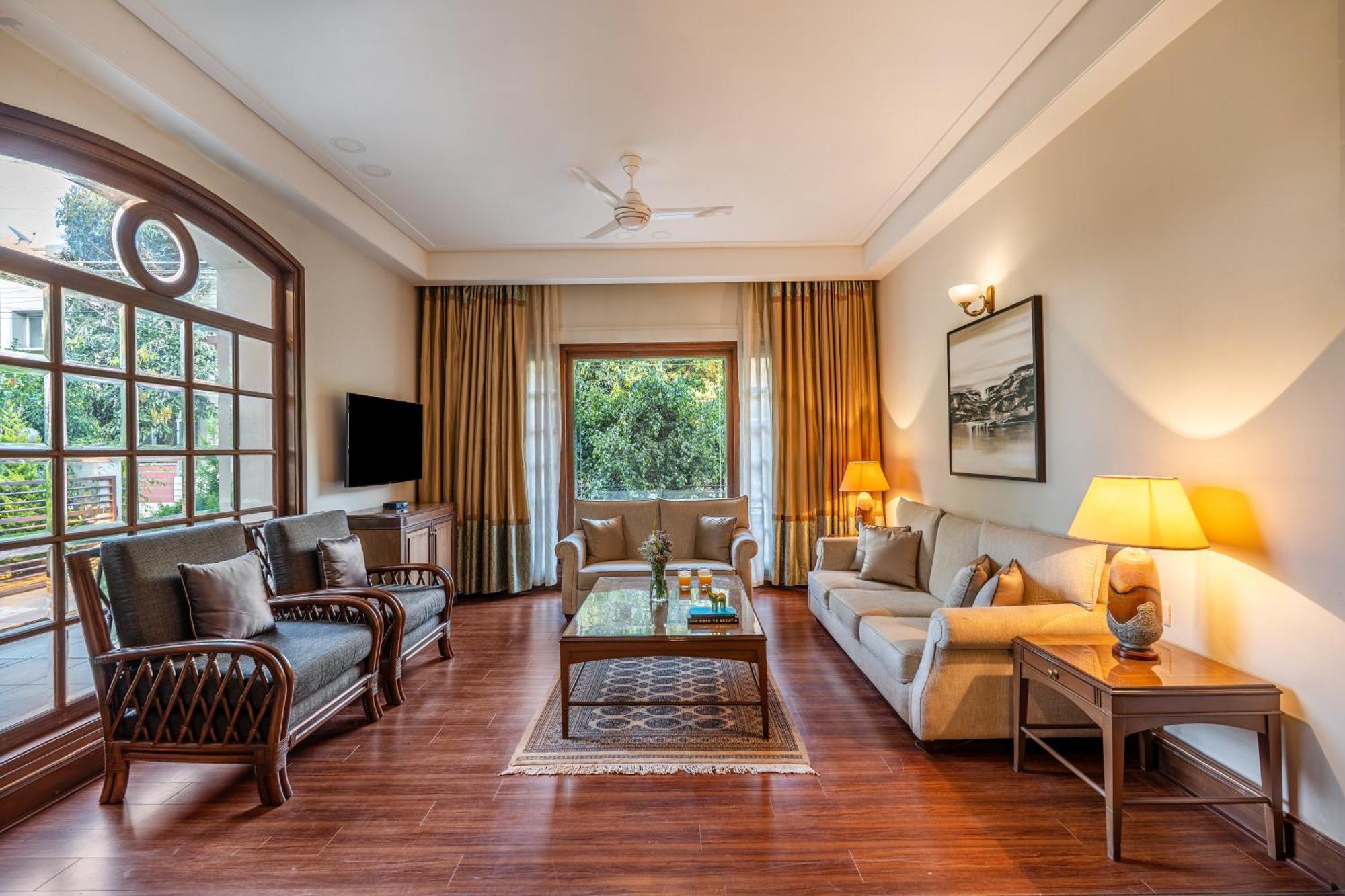 Guest house Sliceinn Gulmohar- Near Kempegowda International Airport, *