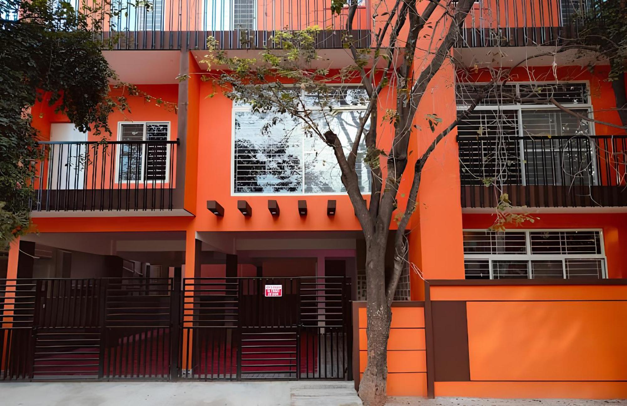 Guest house Samuels Comfort Homes *