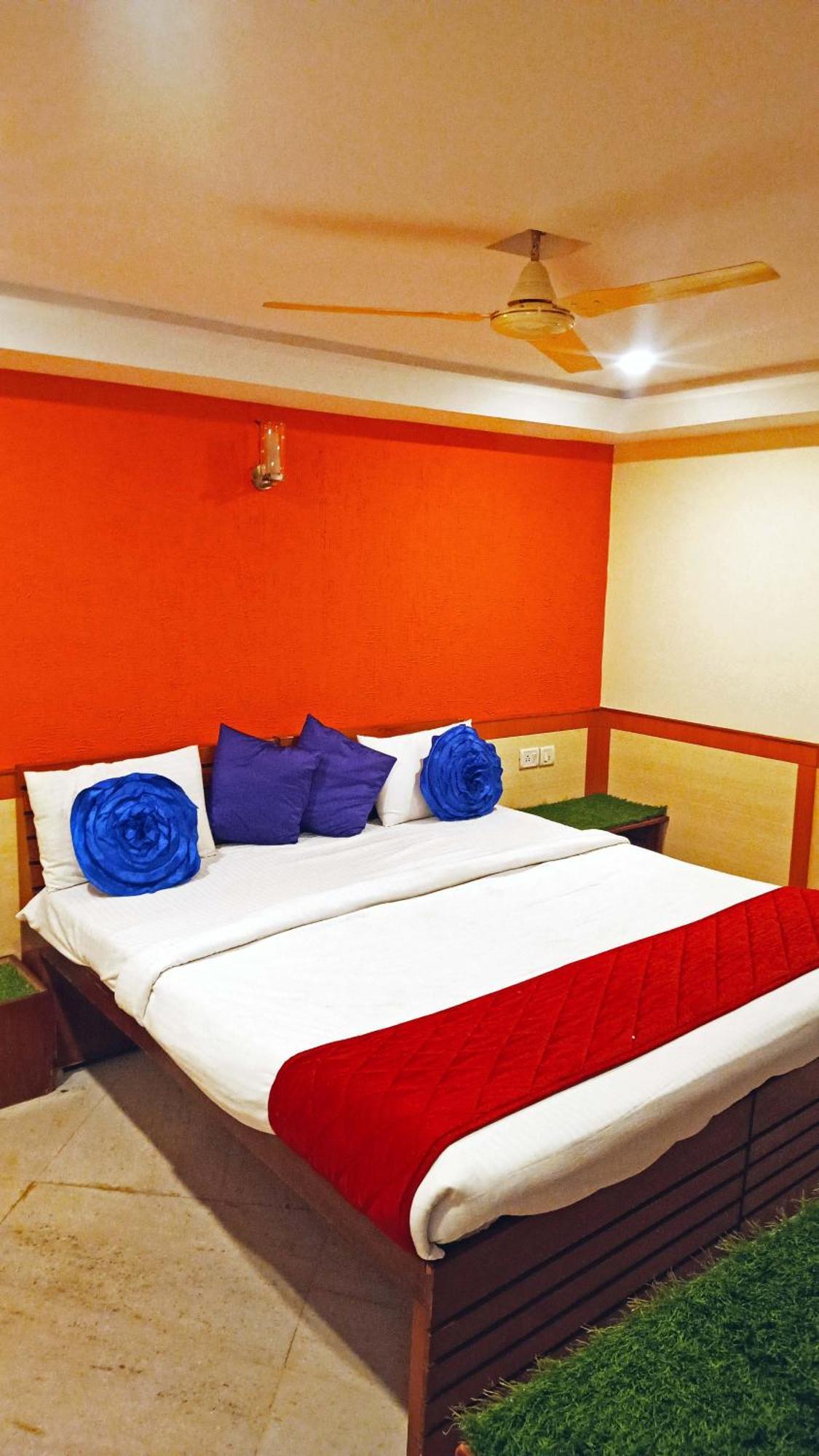 Sri Krishna Marathalli 2*