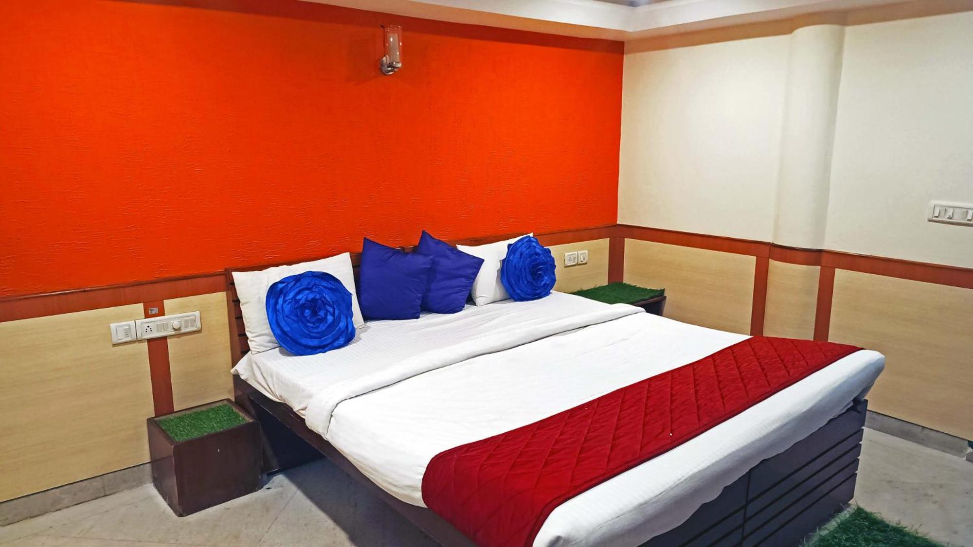 Hotel Sri Krishna Marathalli Bangalore