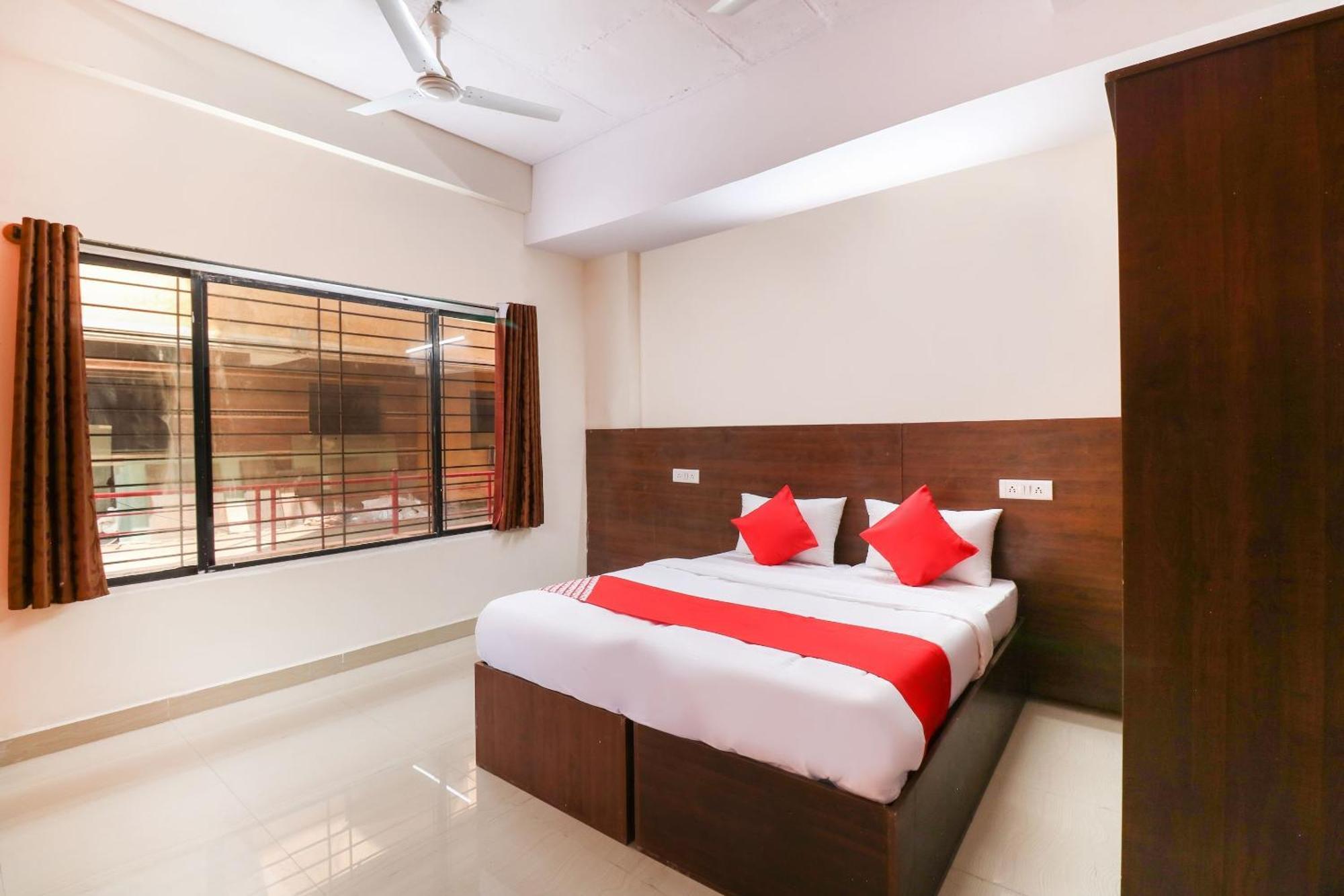 O The Royal International 3* Bangalore