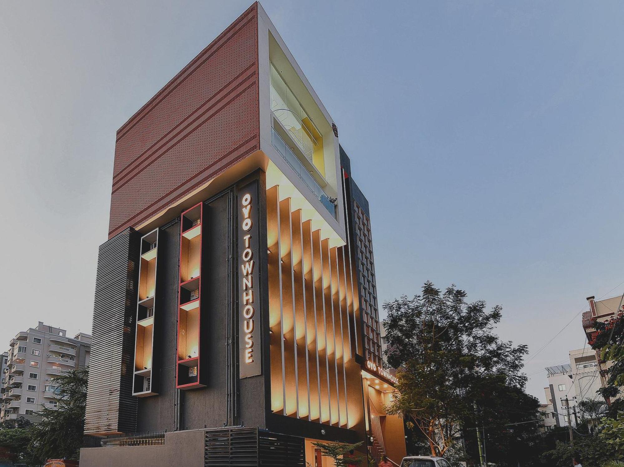 Super Townhouse Spruce Bellandur 4*