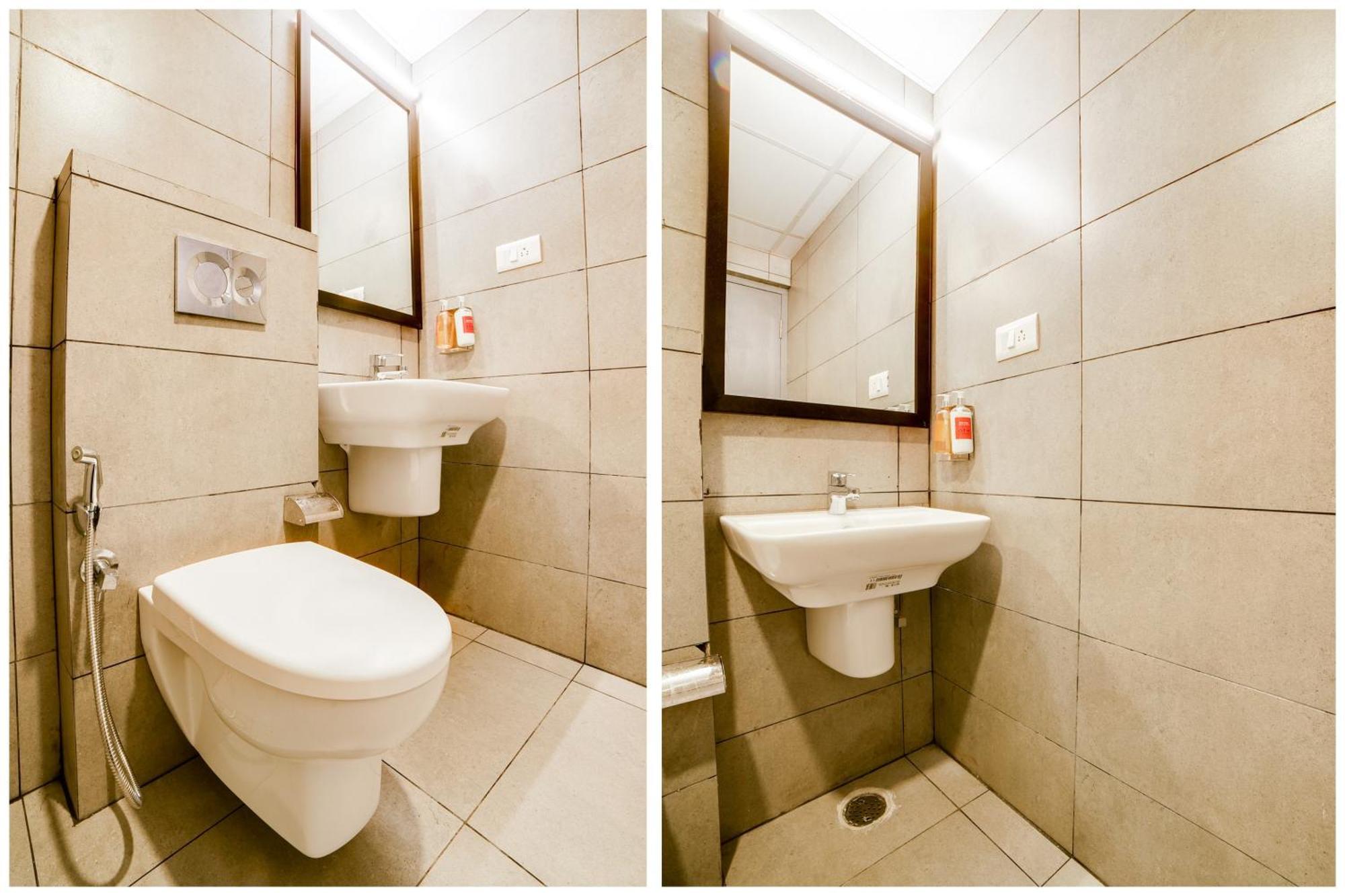 Super Townhouse Hosur Main Road Bommanahalli Near Gopalan Innovation Mall Hotel 4*