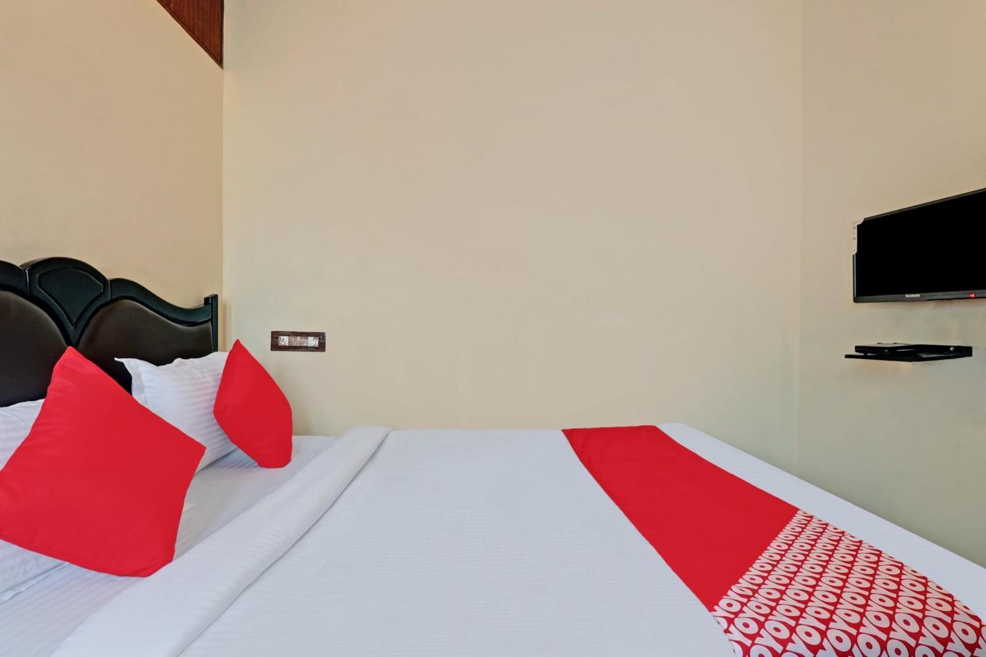 O Blooms Hotel