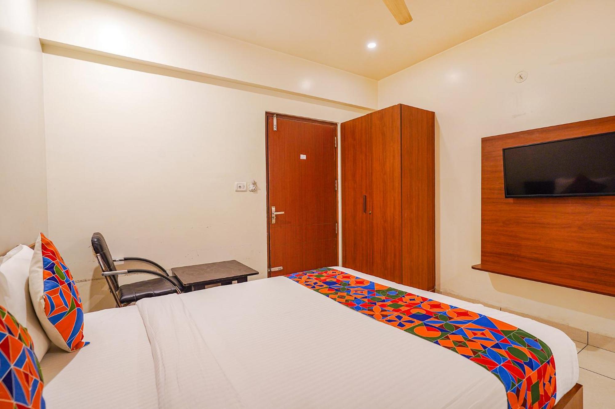 Fabhotel The Prime 4*