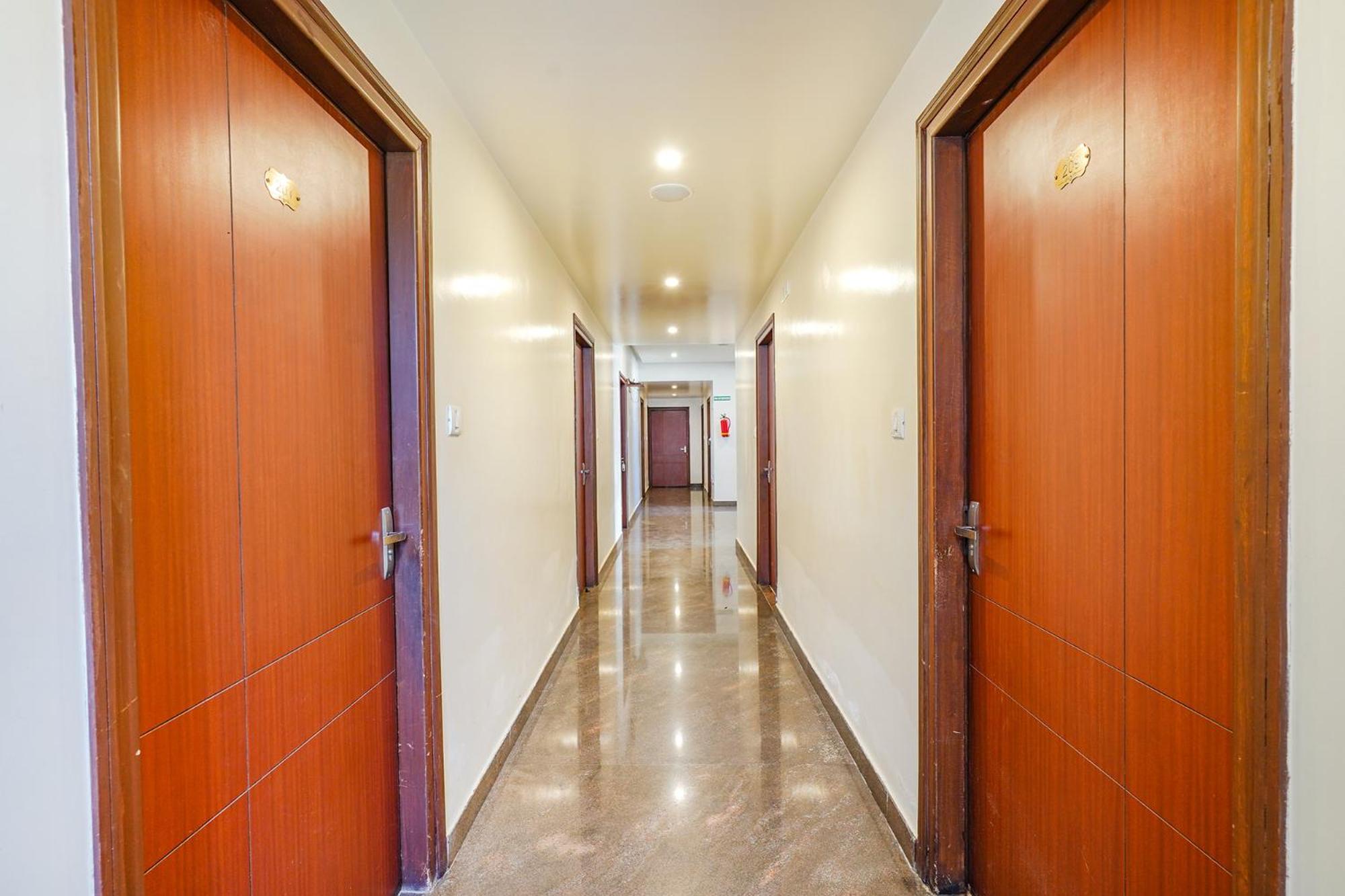Hotel Fabhotel The Prime 4*