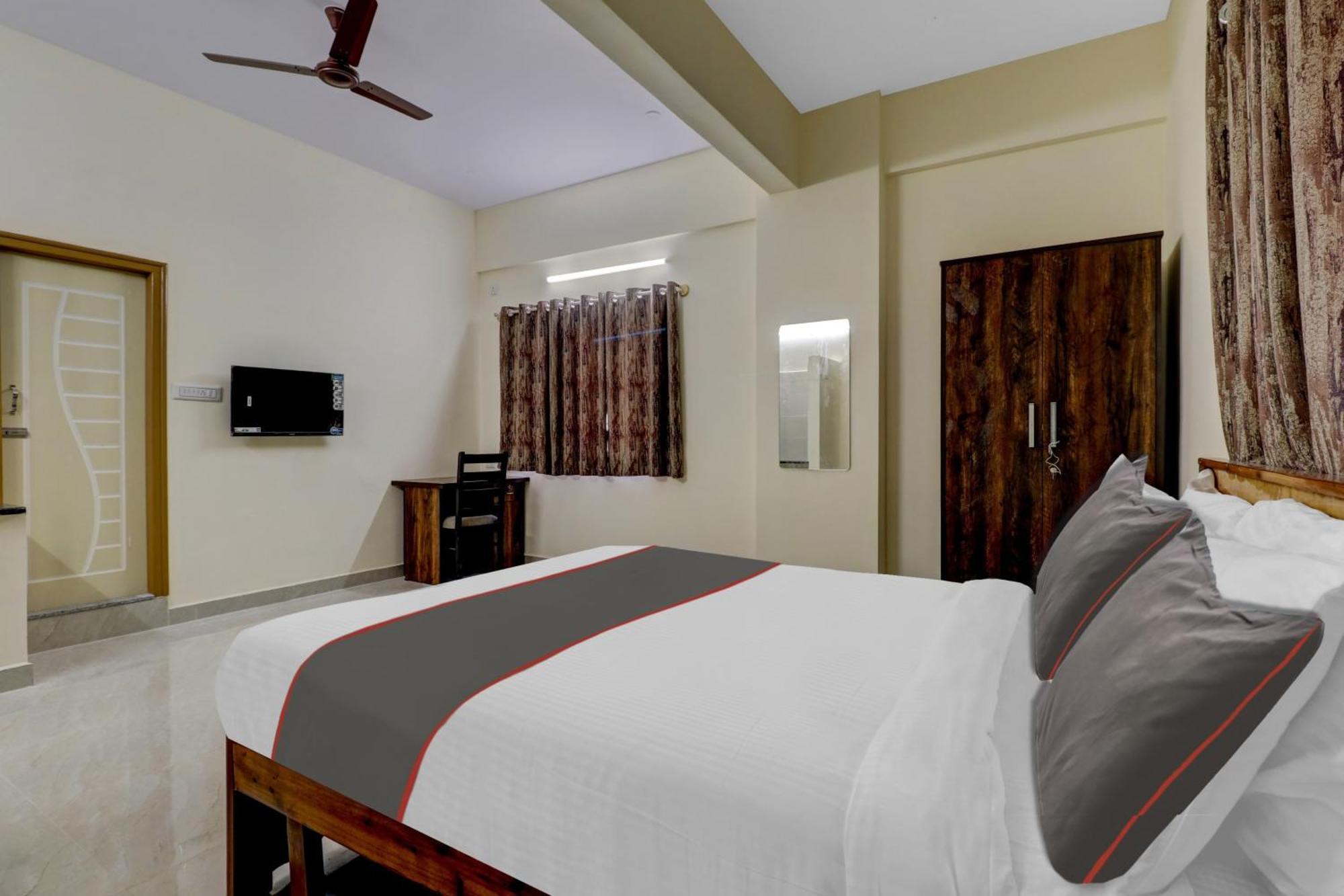 Hotel O Manyata Palace Bangalore