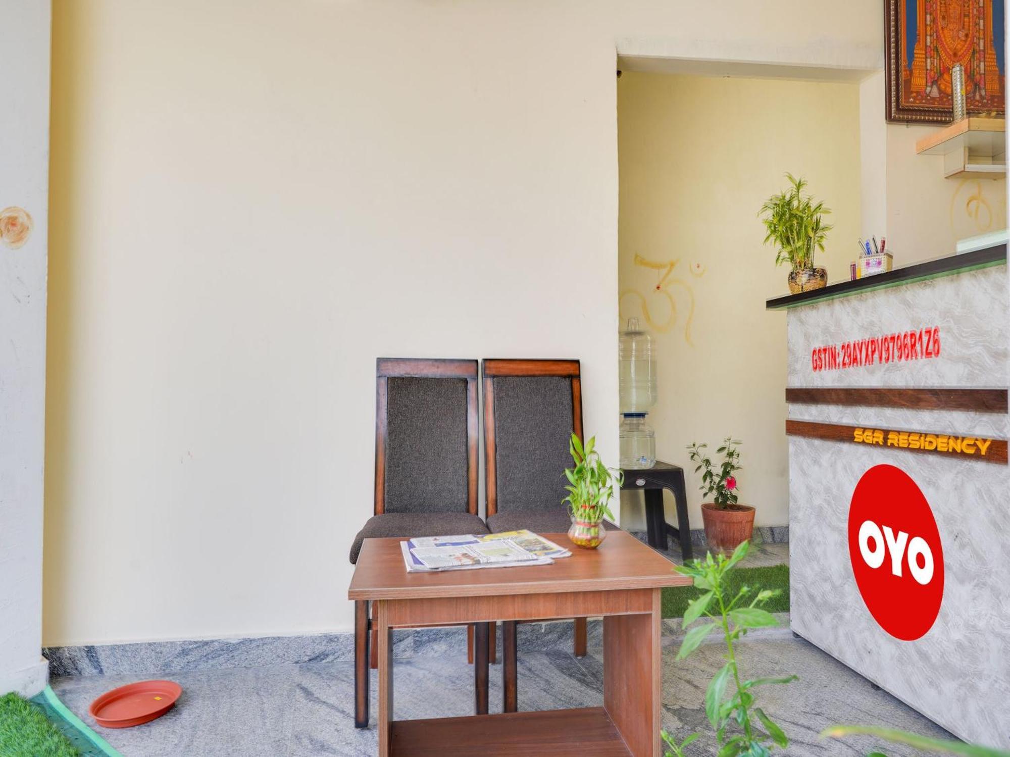 Hotel O Sgr Residency