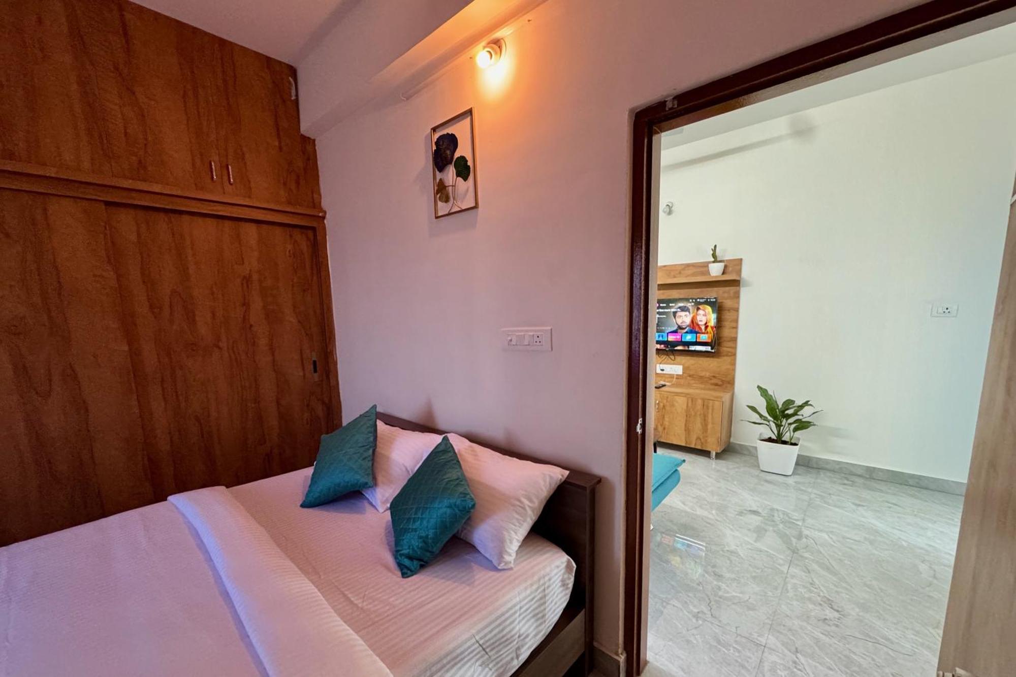 Truelife Whitefield - Premium 1 Bhk - Prime Location - Easy Access To Main Rd - Metro - Itpl - Fast Wifi - Kitchen - Smart Tv - Power Backup - Park - Garden Views Apartment