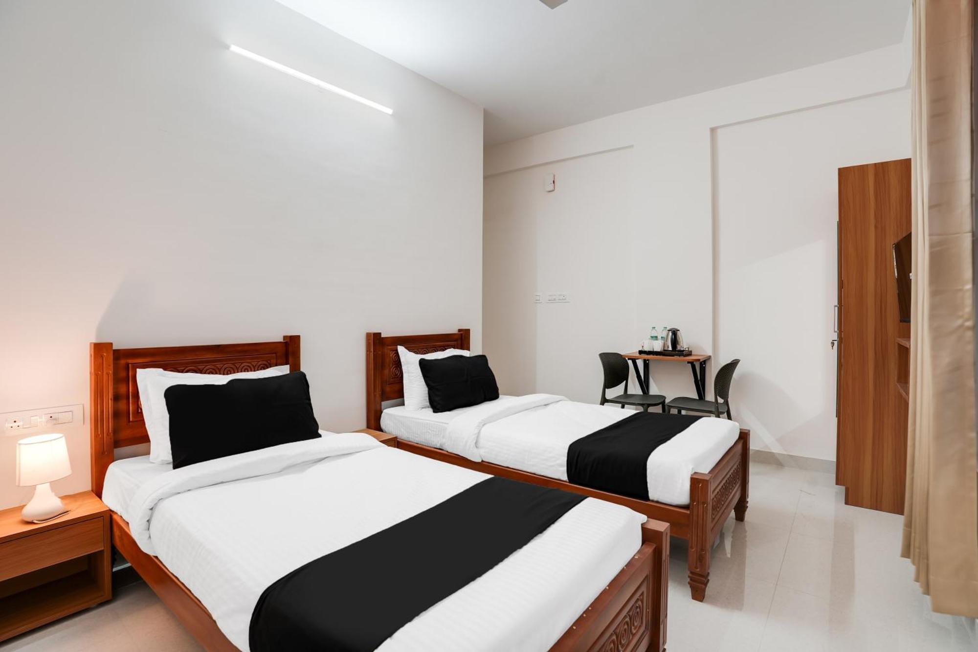 Super Collection O K R Puram Manyata Hotel *