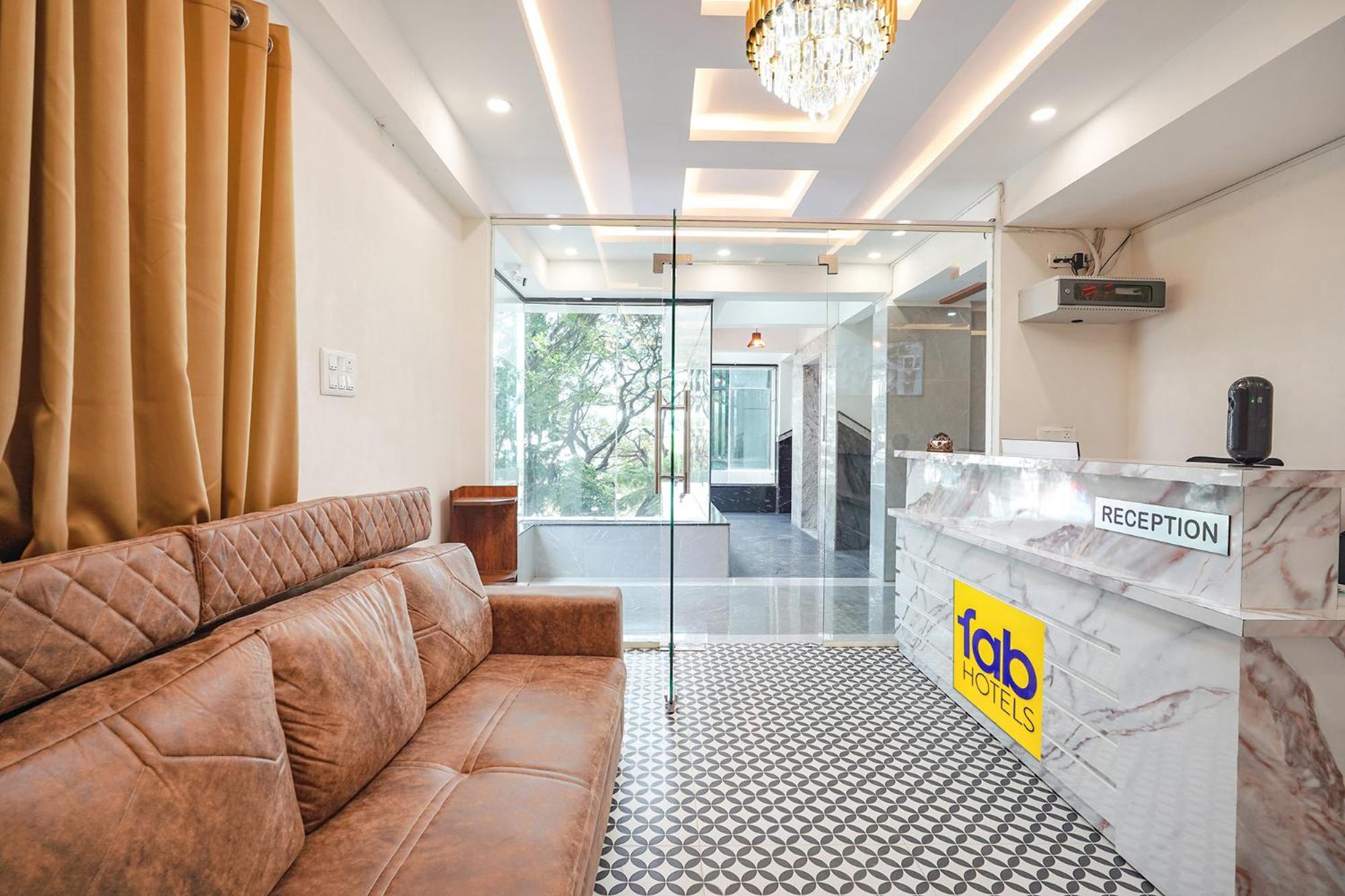 Hotel Fabhotel Redmoon - Nr Brookfield Bangalore