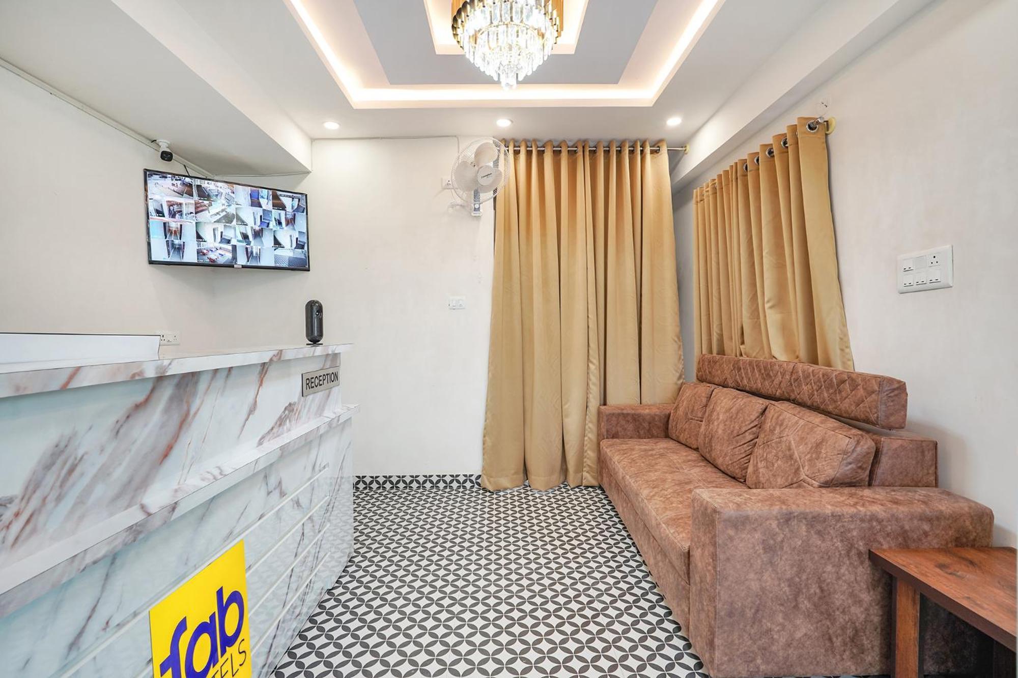 Fabhotel Redmoon - Nr Brookfield Bangalore