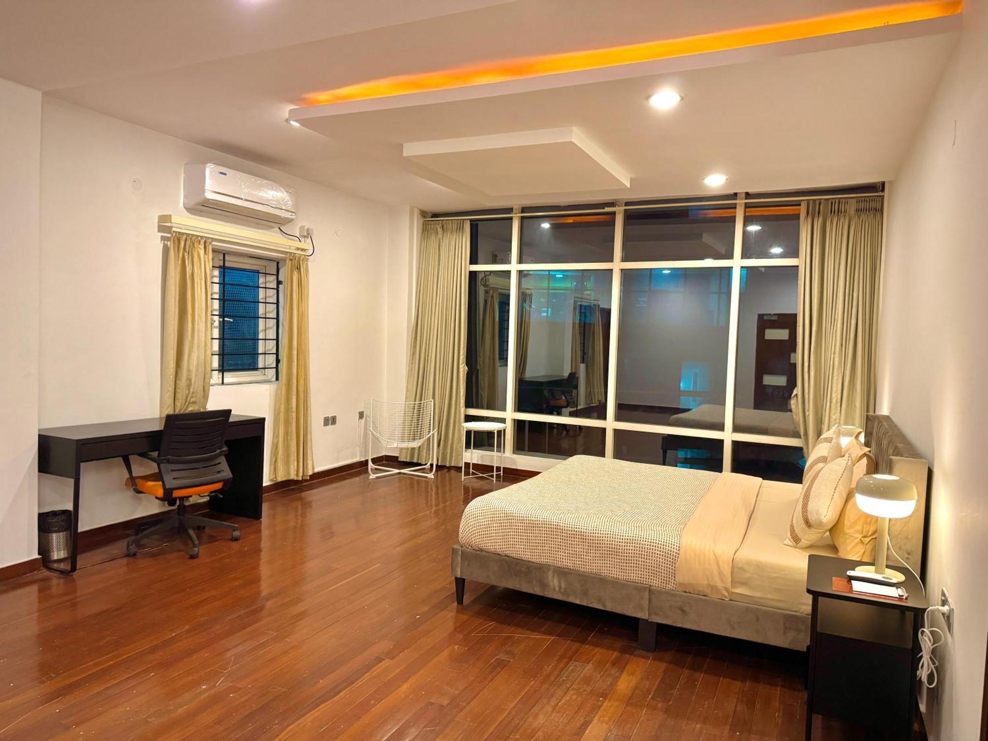 4 Bhk Luxury Penthouse- Sliceinn Velvet, Wilson Garden, Homestay Bangalore