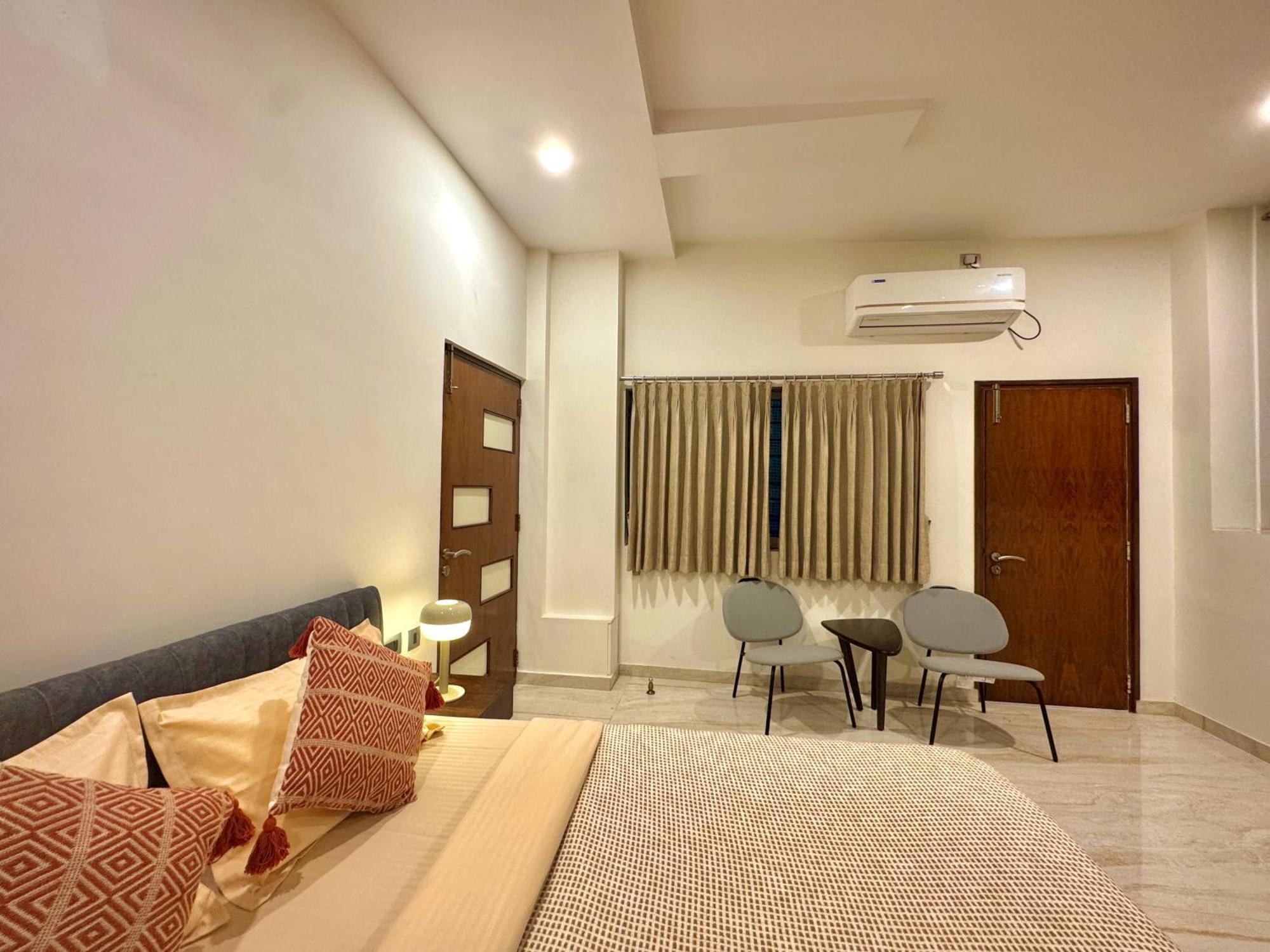 4 Bhk Luxury Penthouse- Sliceinn Velvet, Wilson Garden,