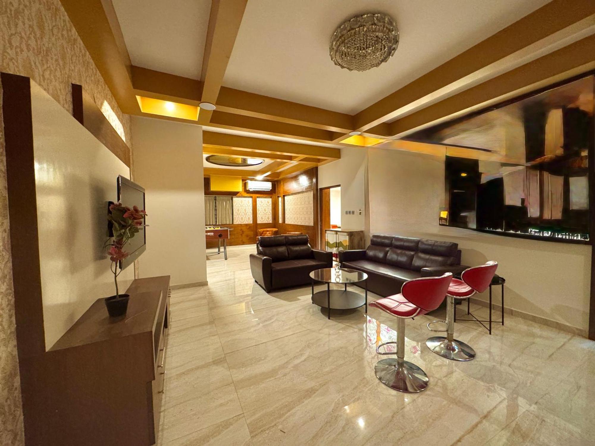 4 Bhk Luxury Penthouse- Sliceinn Velvet, Wilson Garden, Homestay