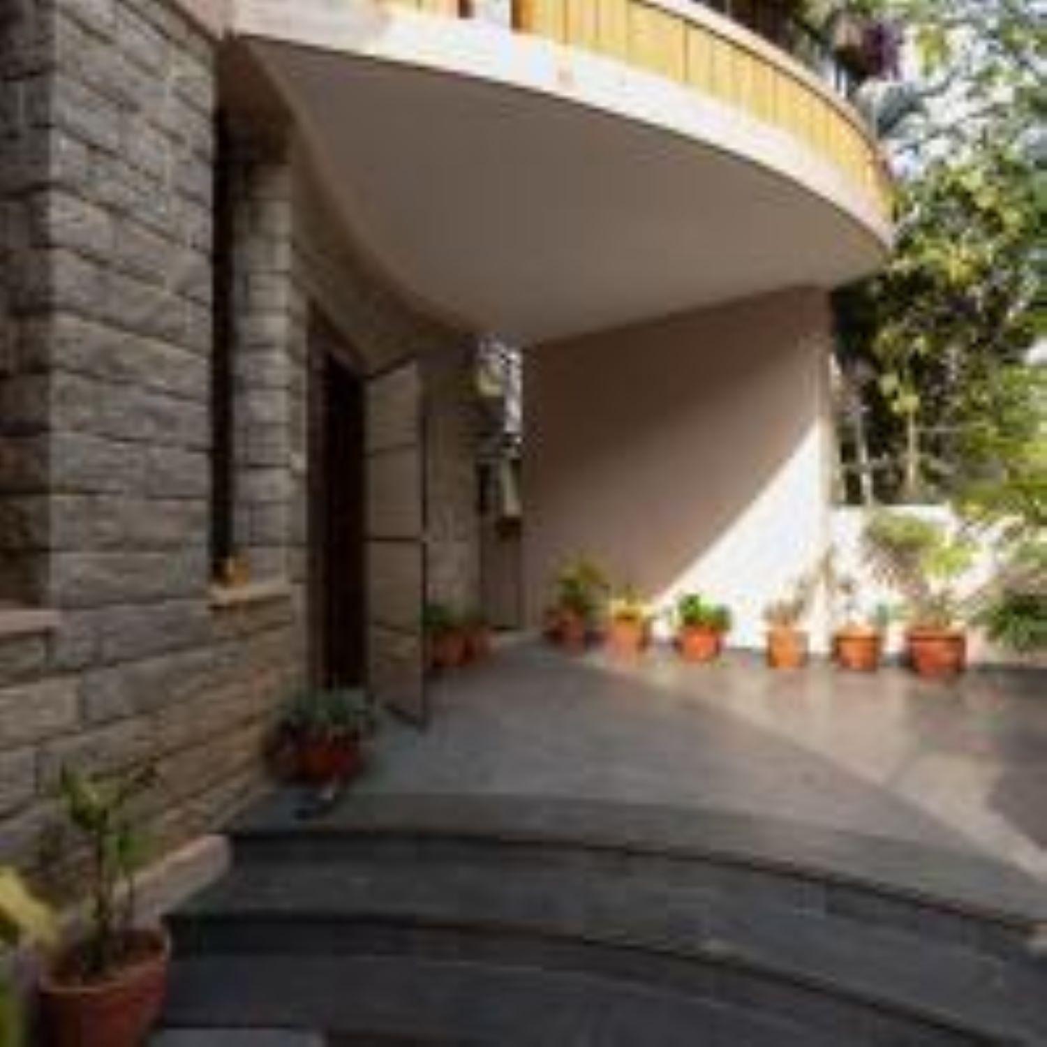 Luho Stone House Acomodação com café da manhã  *