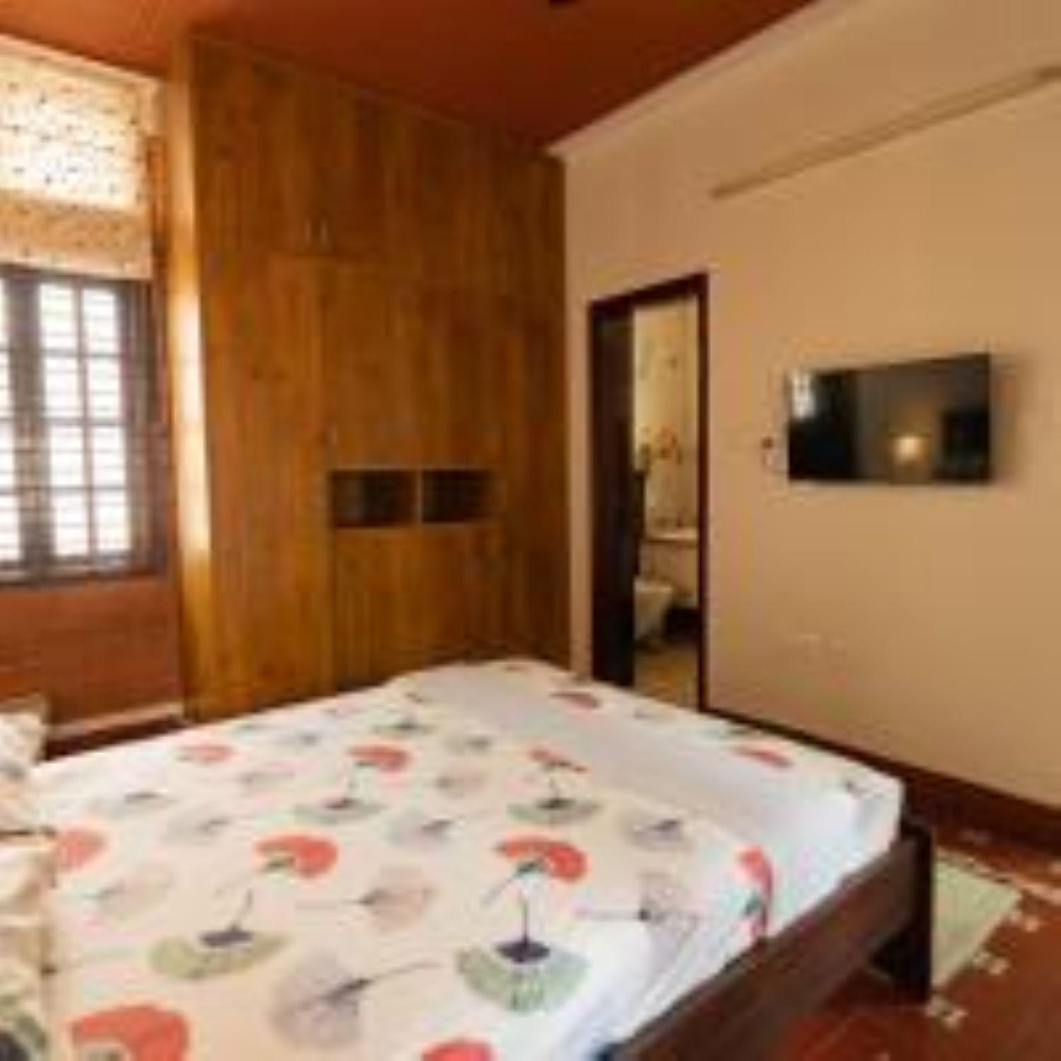 Acomodação com café da manhã  Luho Stone House Bangalore