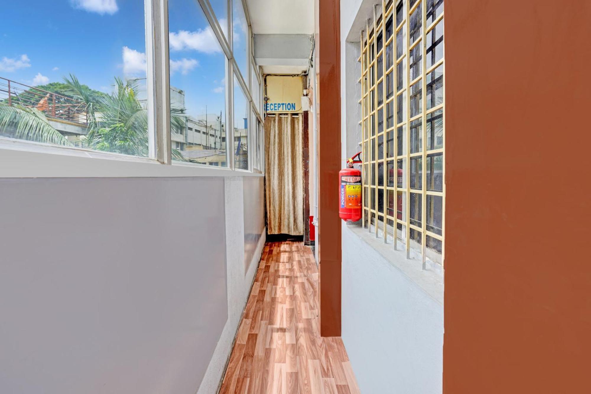 Hotel O Century Deluxe Bangalore