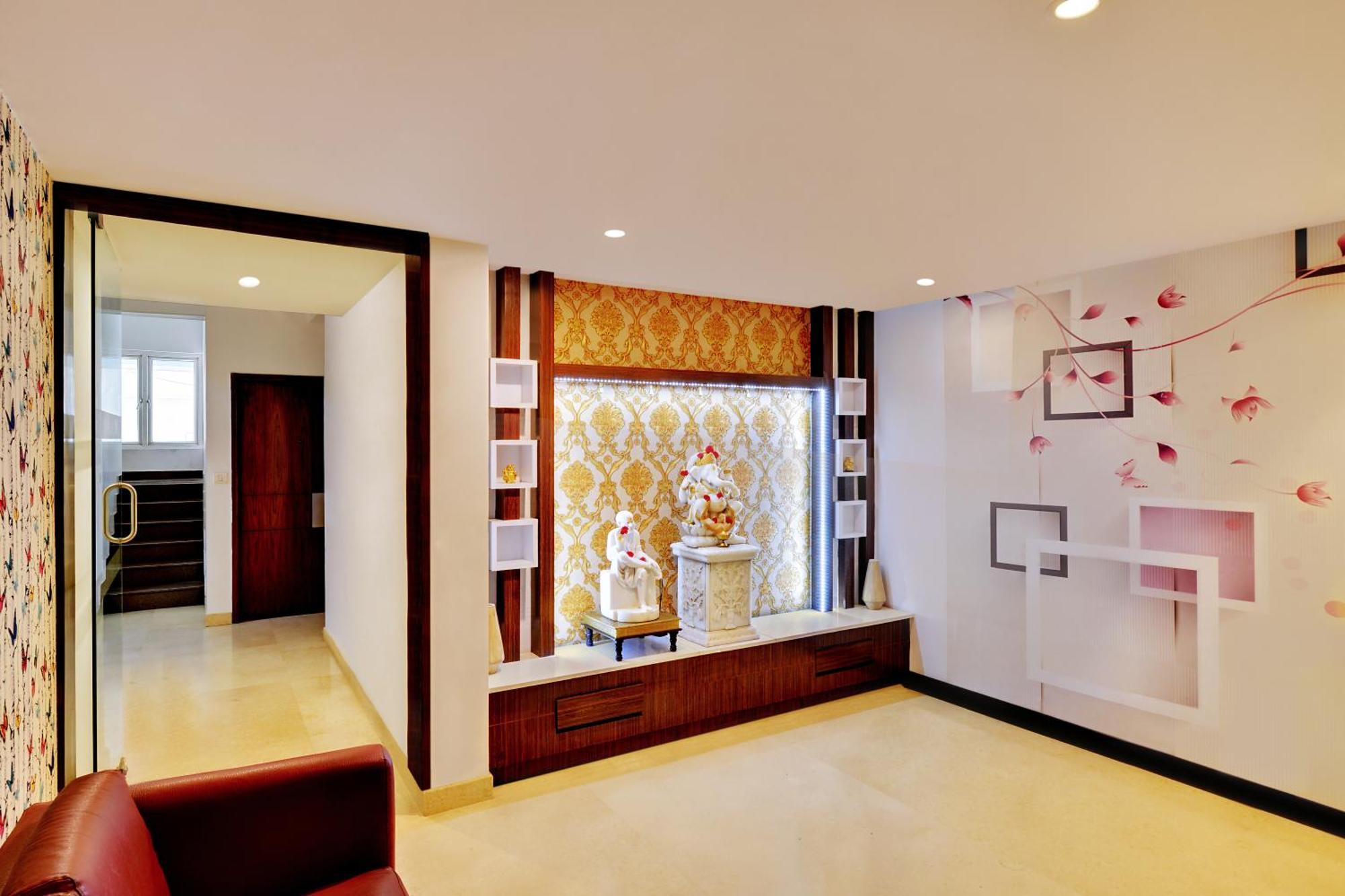 Twin Tulips Hotel 3*