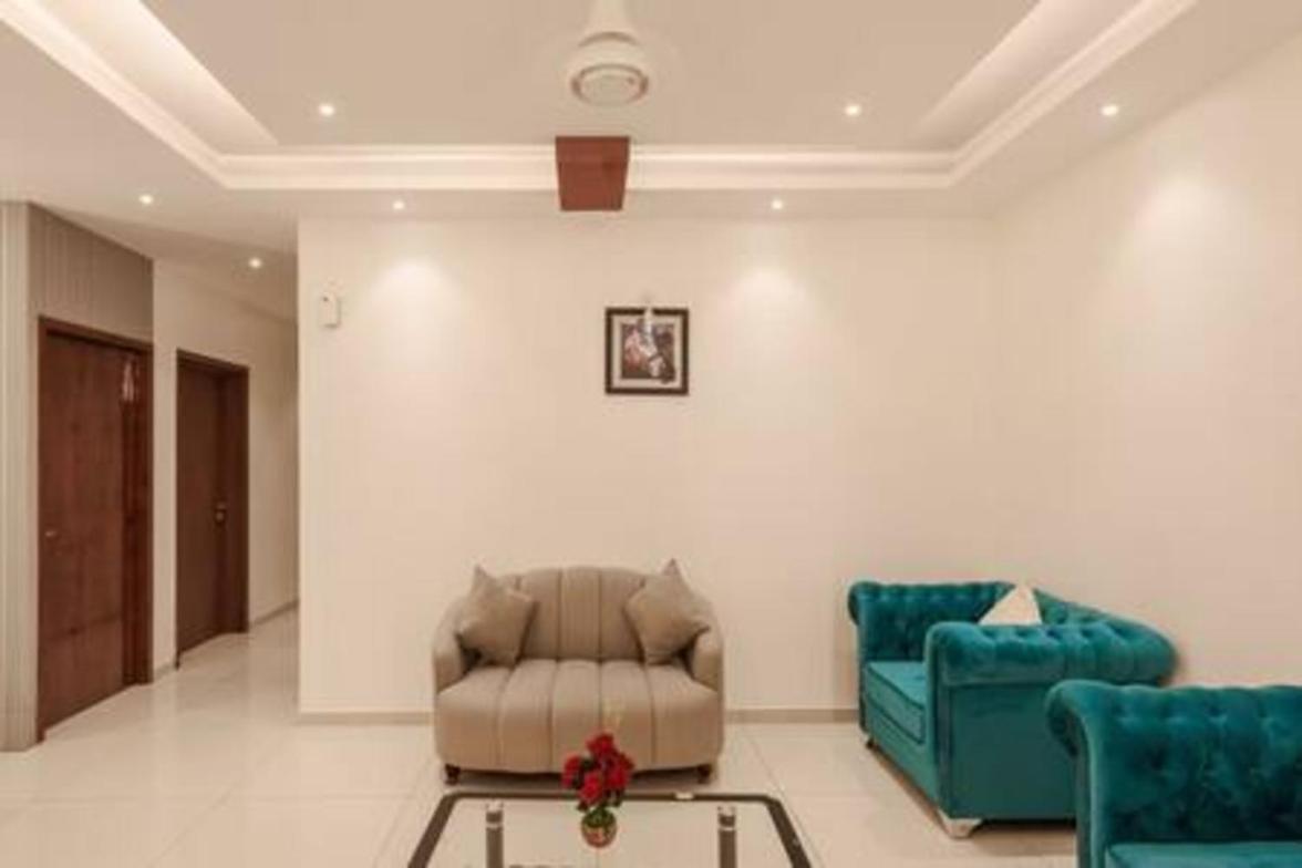 Apartment The Elite By Red Olive Near Aster Cmi