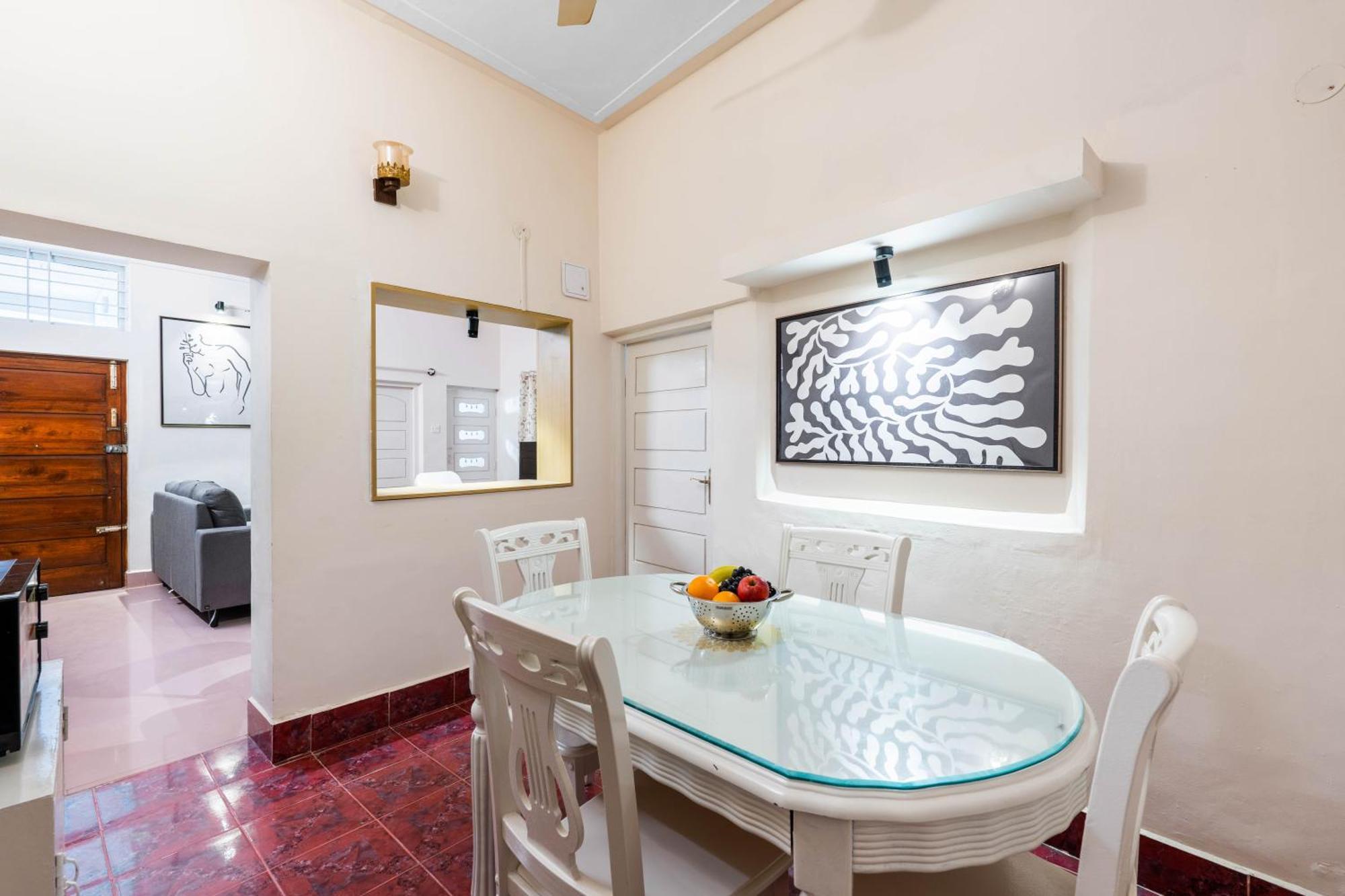 Sliceinn Prasanthi 3 Bhk- Indiranagar, Villa