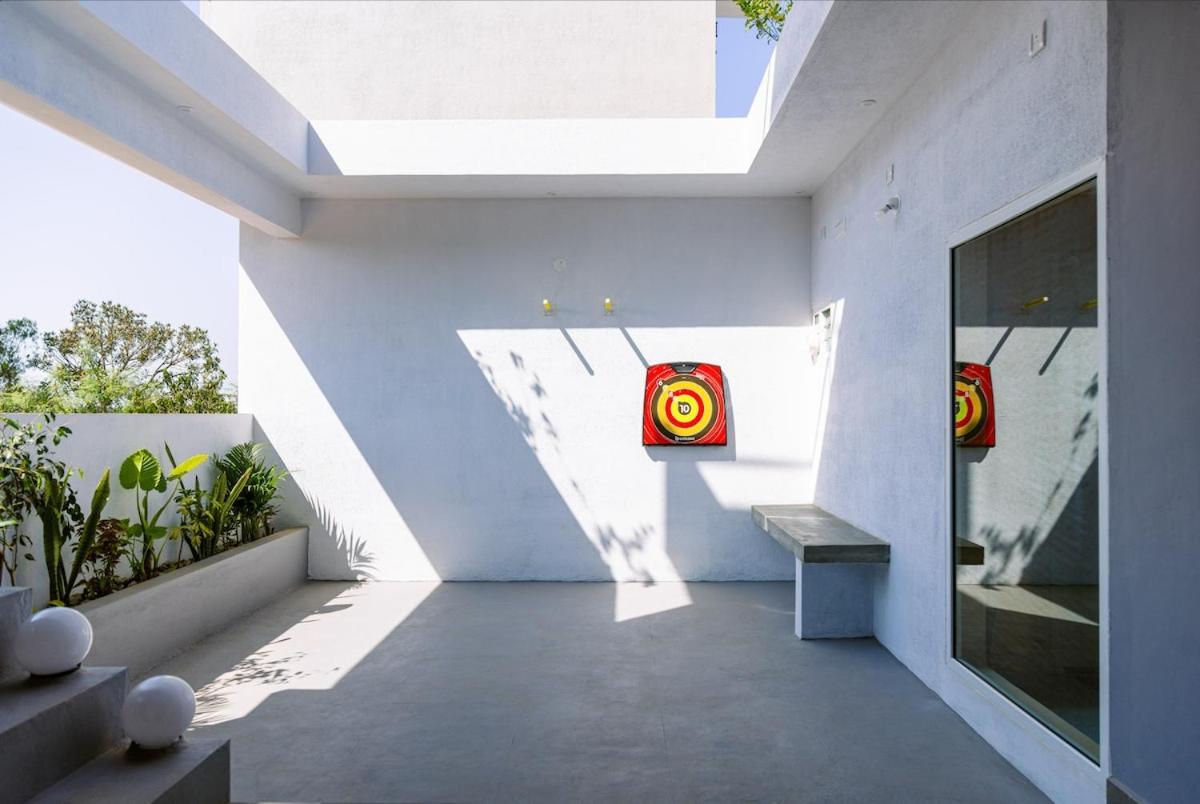 Moonlight Manor- Luxury Escape Villa Bangalore