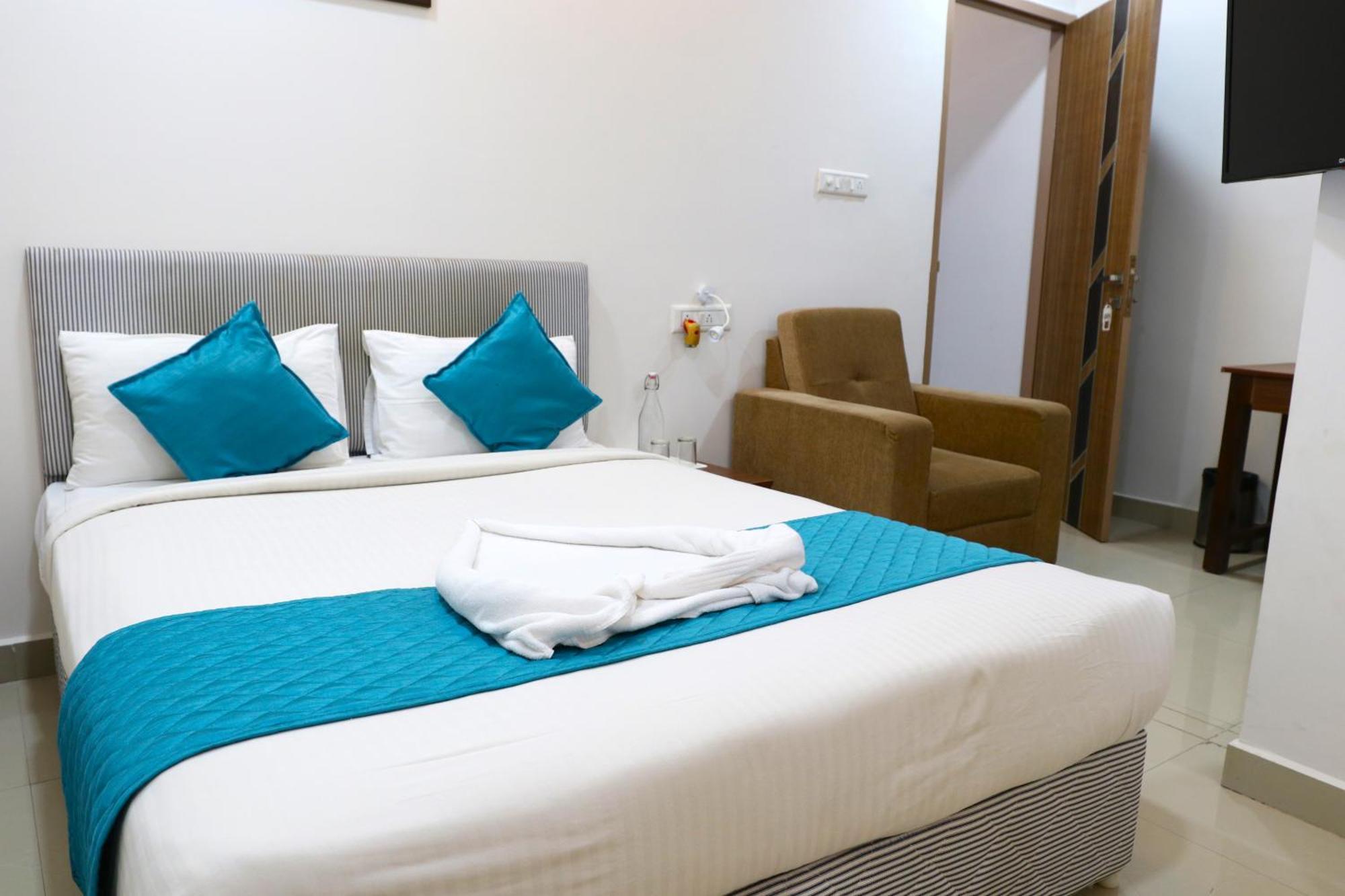 Kaveri Cloud Apartment