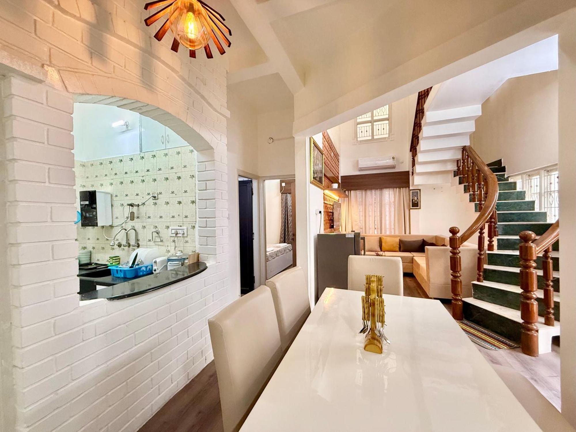 Villa Yepplo - - 3bhk Private With Complimentary Breakfast Bangalore