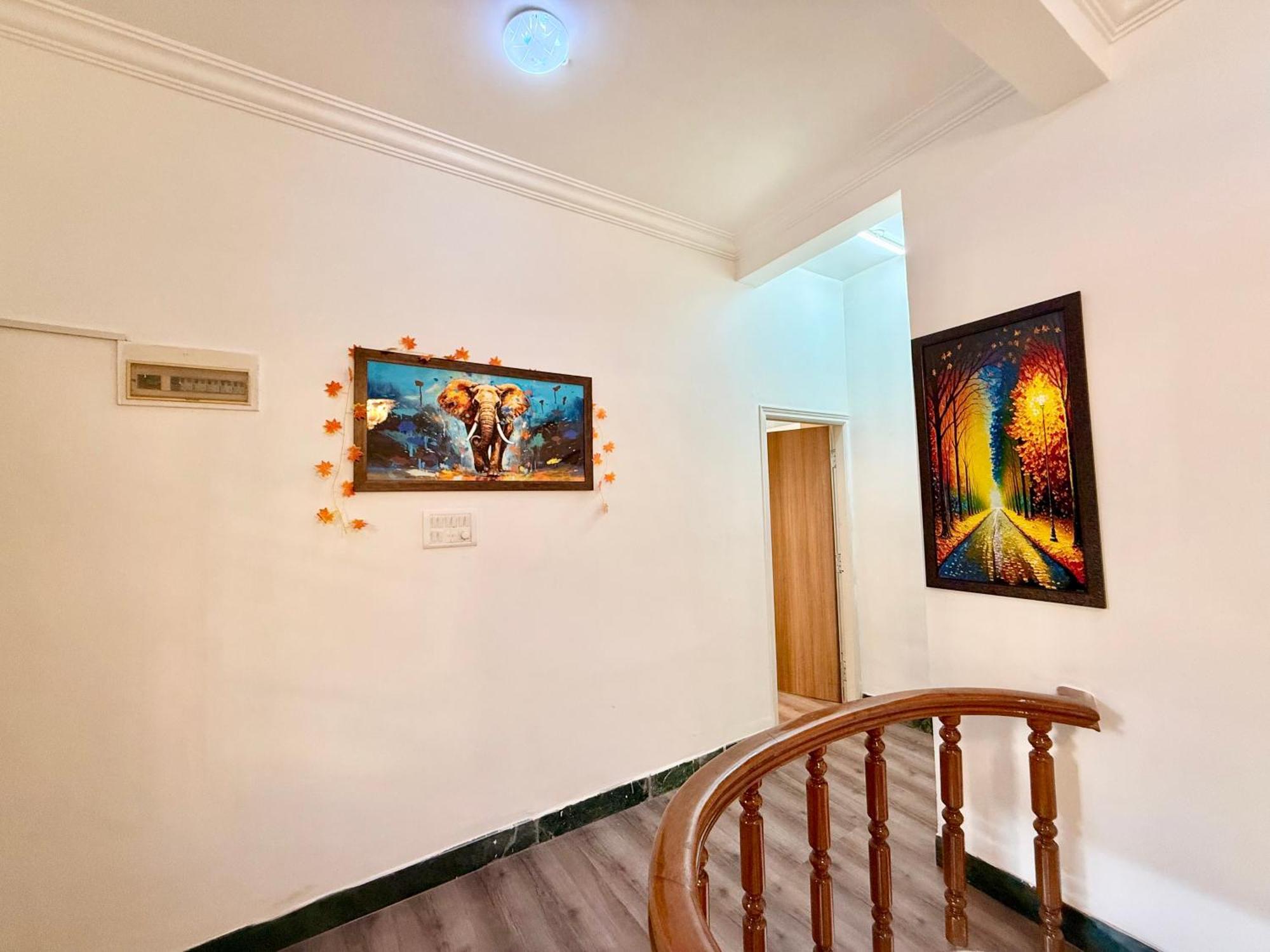 Yepplo - - 3bhk Private With Complimentary Breakfast Villa *