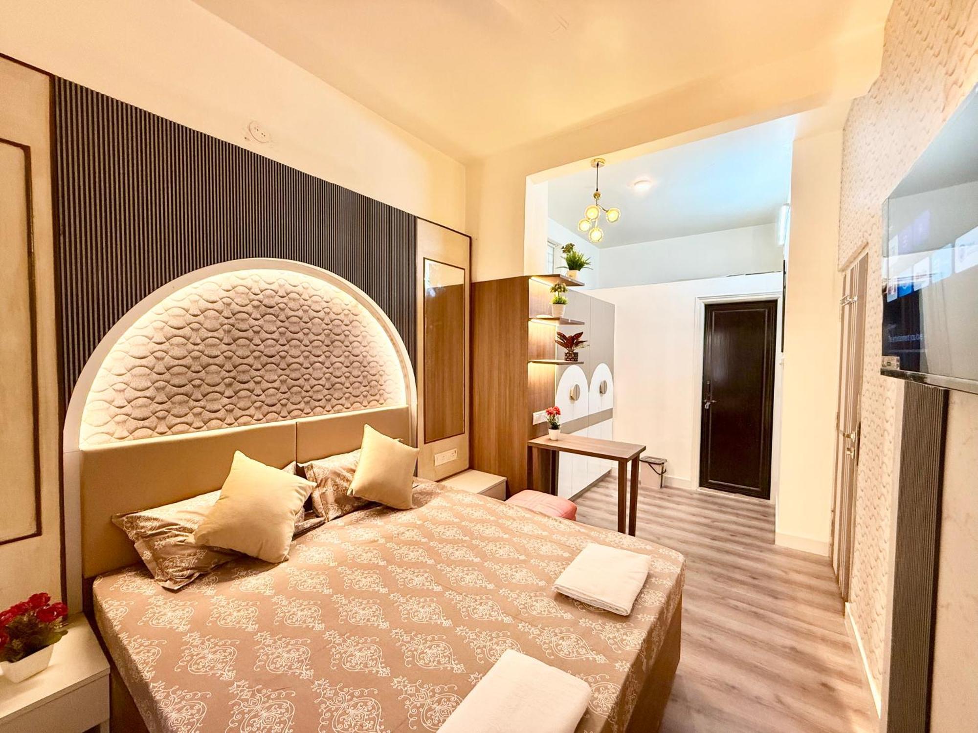 Villa Yepplo - - 3bhk Private With Complimentary Breakfast Bangalore