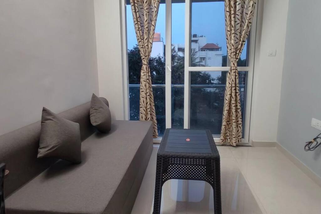 Apartment Compact Yet Beautiful 1bhk 305 Bangalore