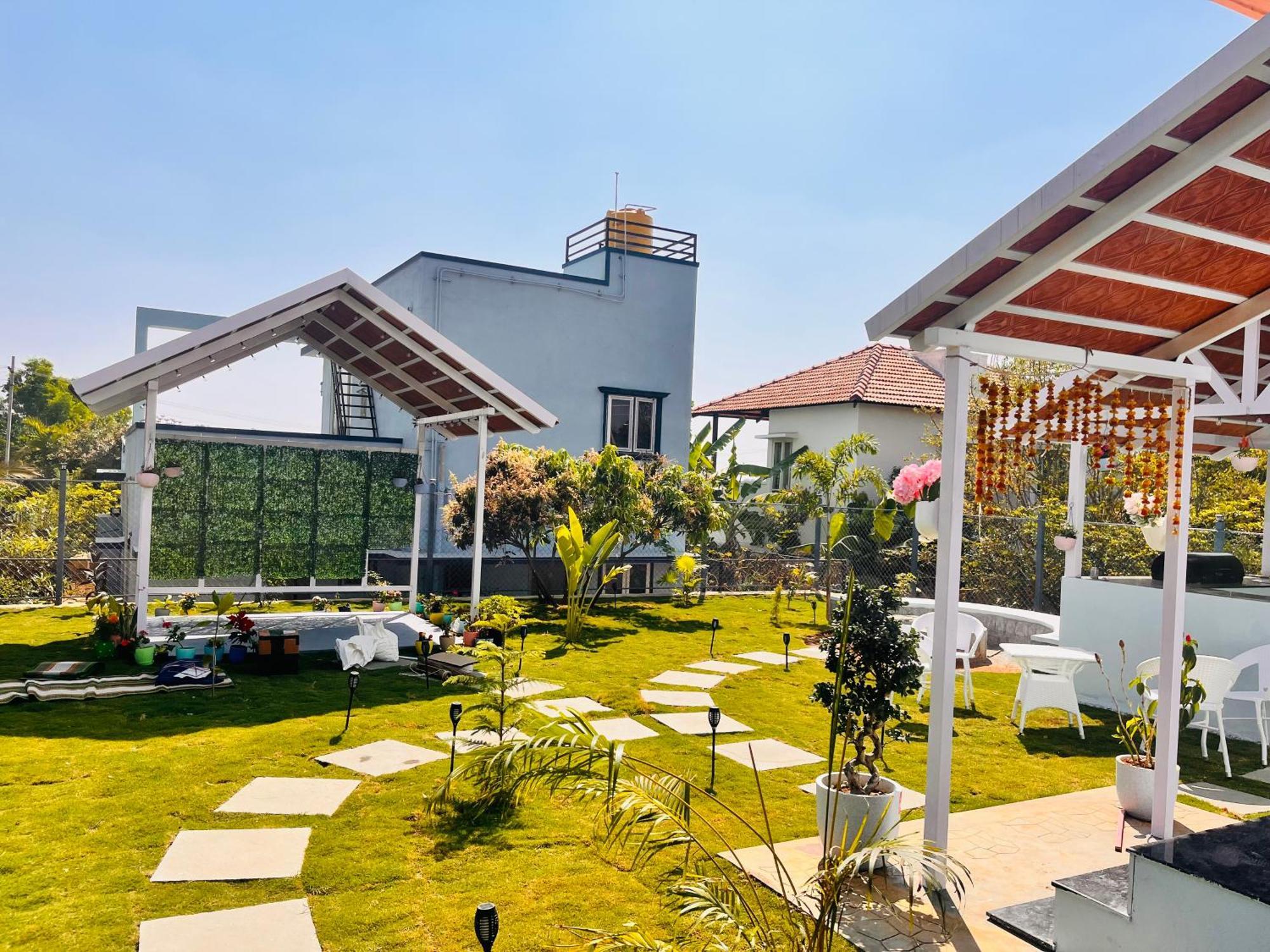 Paradise Blue Villa *