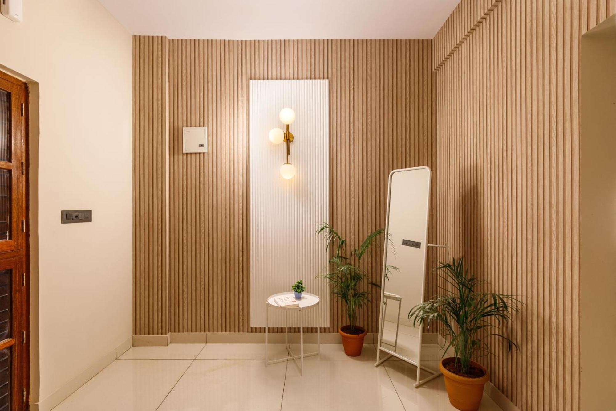 Apartment Bluo 2bhk Koramangala - Kitchen, Lift, Parking