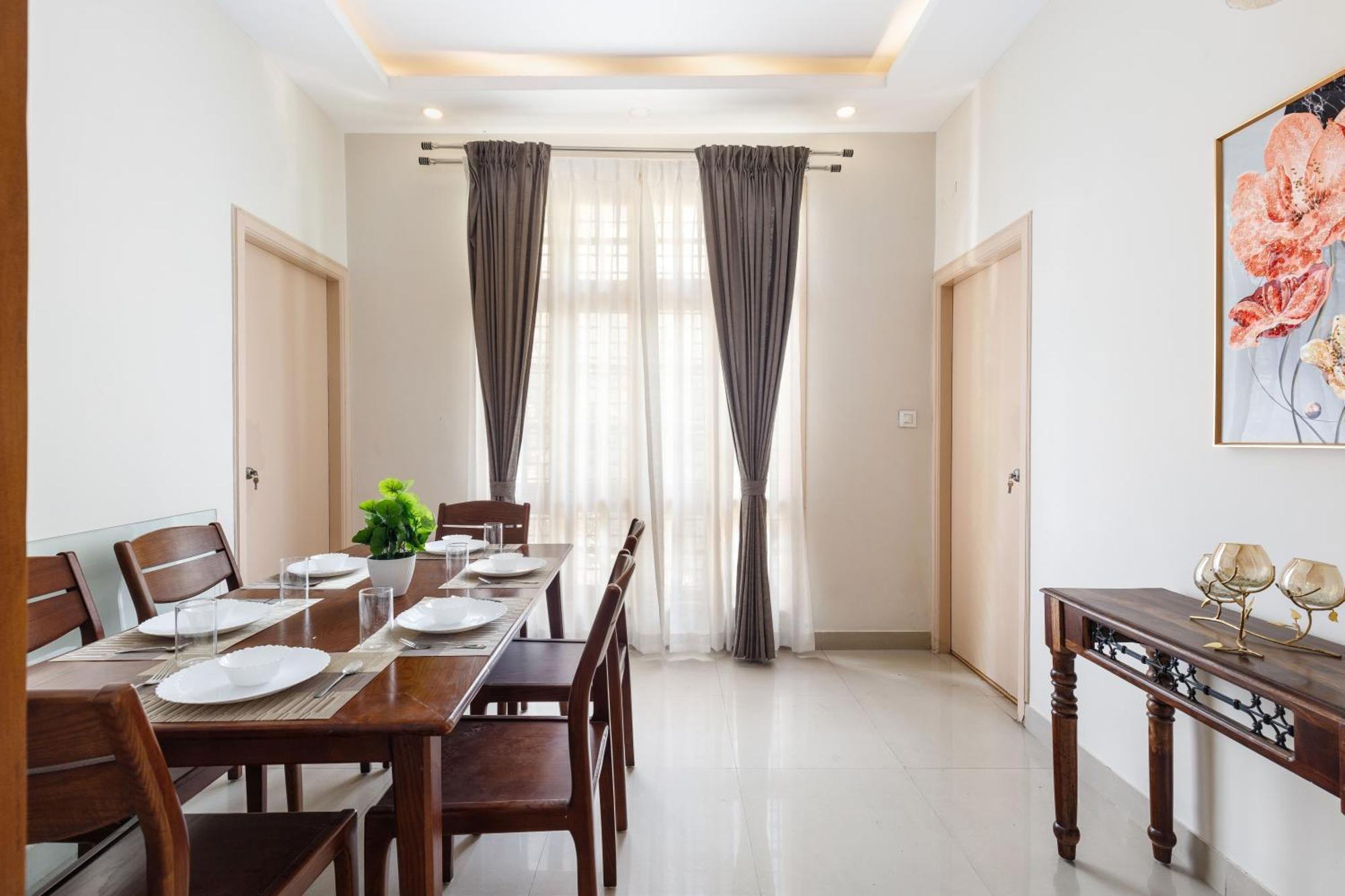 Apartment The Cosmopolitan By Red Olive3bhkaclavelle Rd *