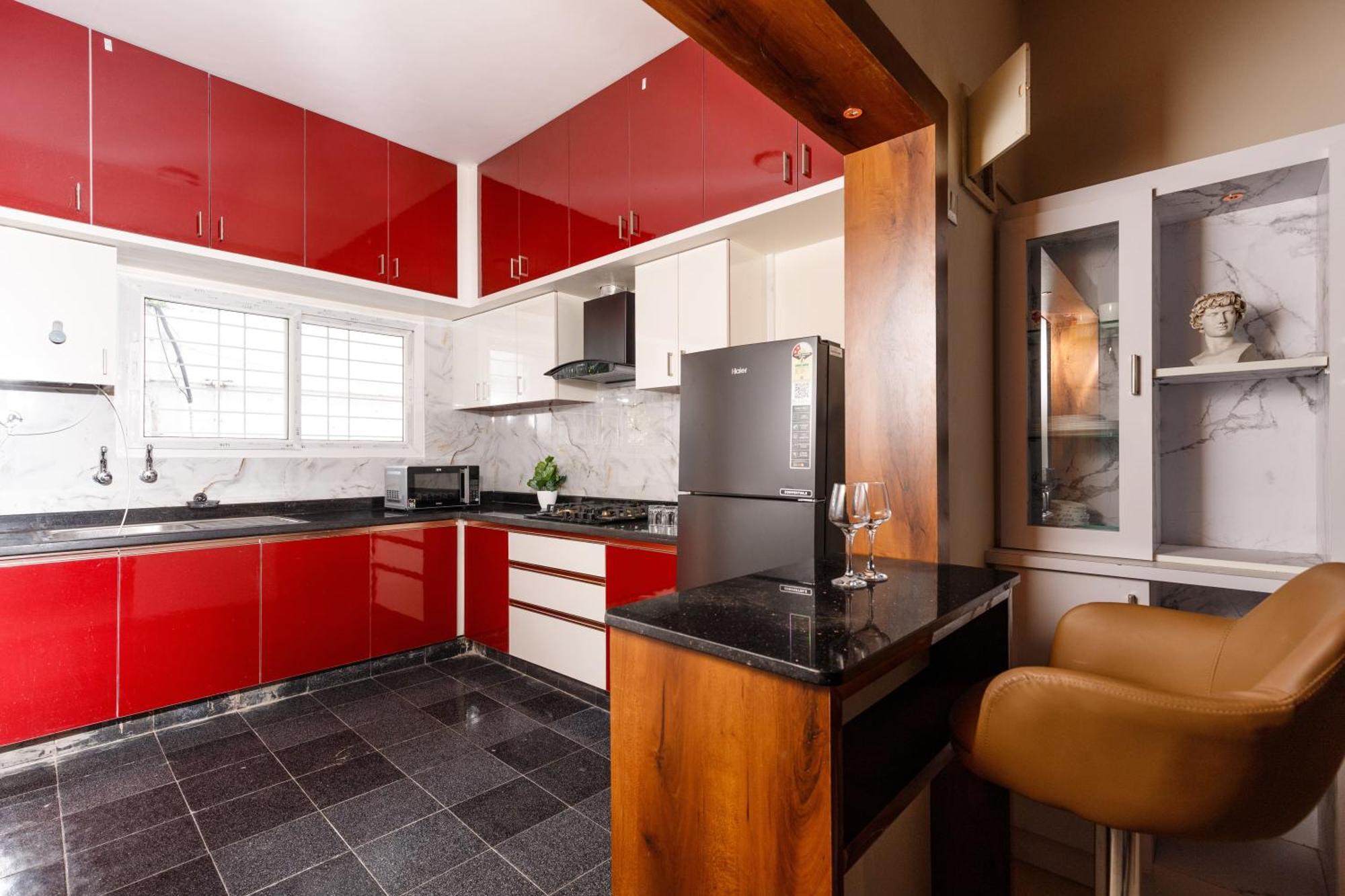 The Cosmopolitan By Red Olive3bhkaclavelle Rd Apartment *