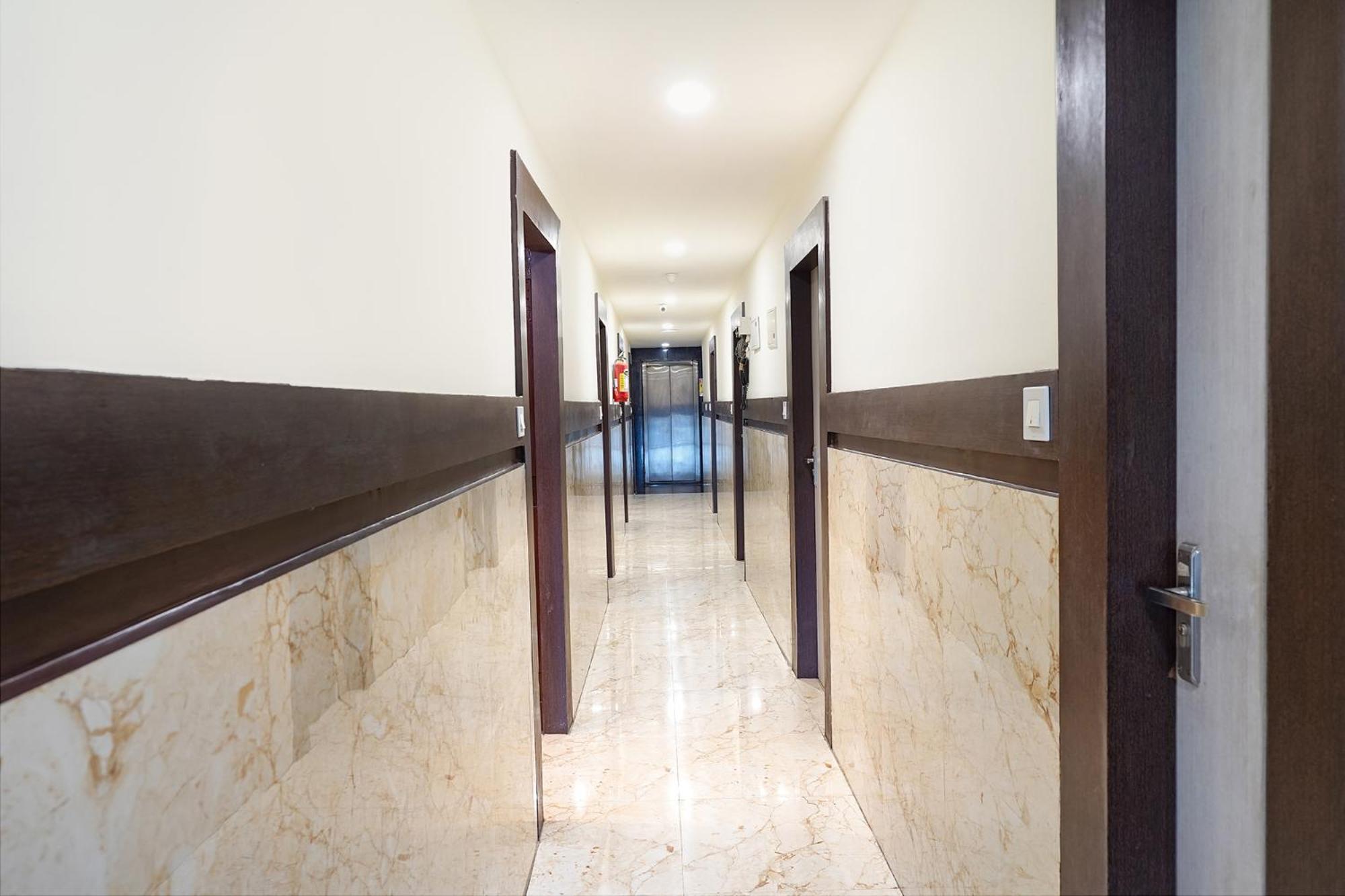 Hotel Fabhotel I Residency - Nr St John'S Medical College Bangalore