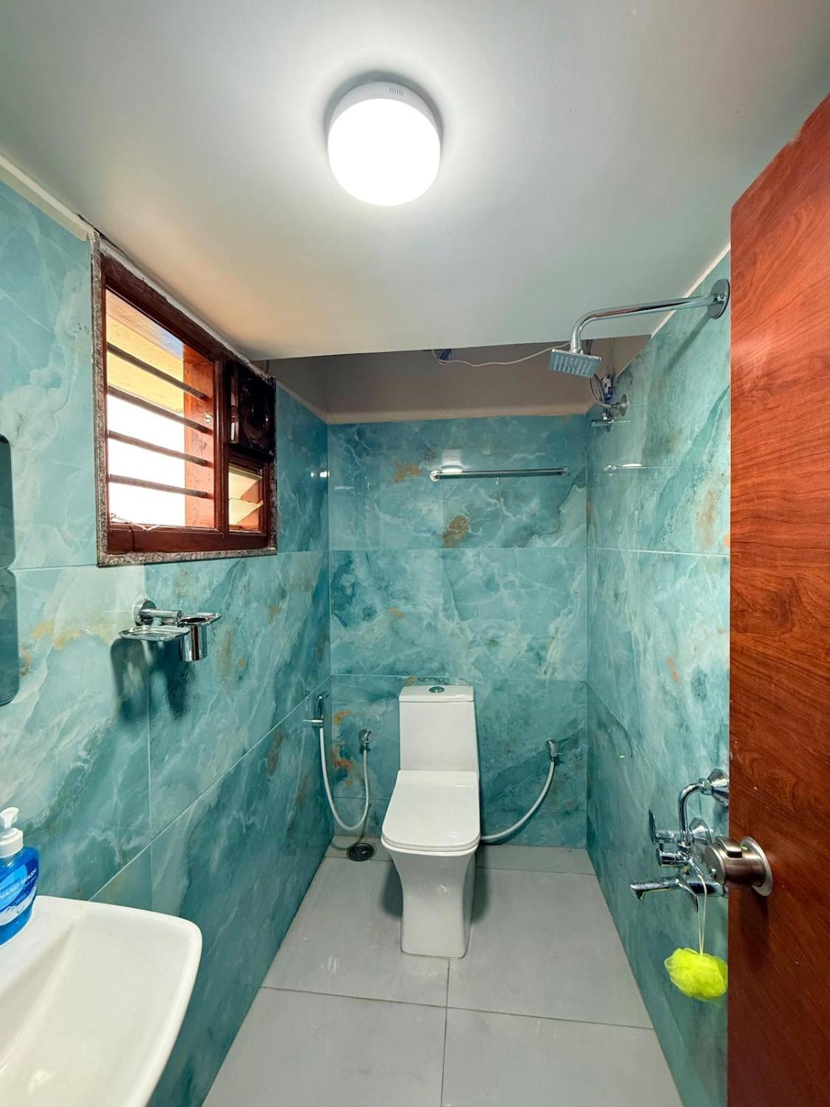 1rk Btm Layout Behind Iim B - Cozy Enclave Apartment Bangalore