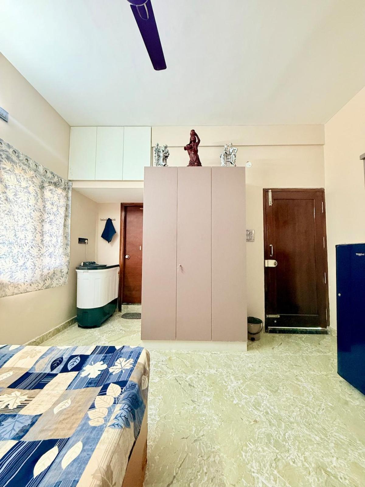 1rk Btm Layout Behind Iim B - Cozy Enclave Apartment Bangalore